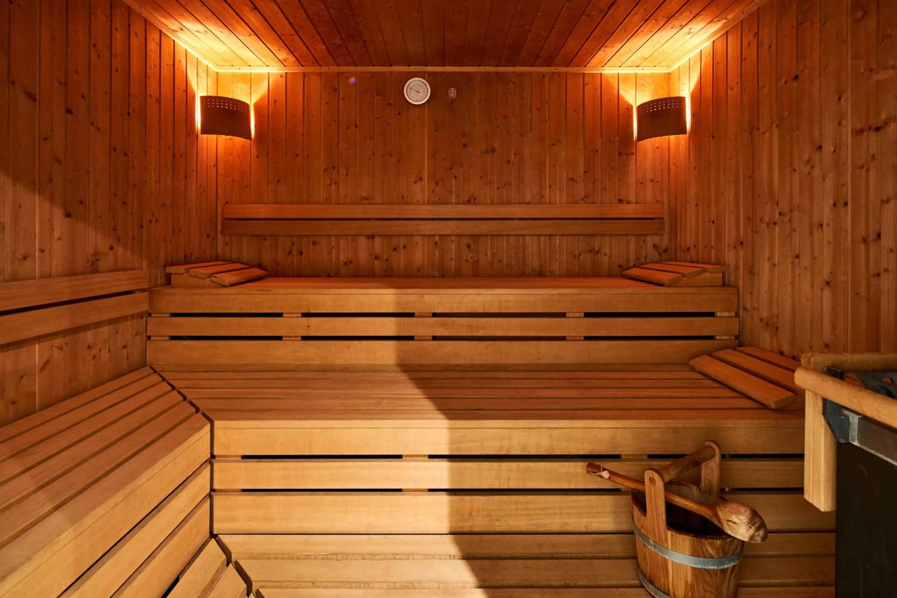 Sauna in Mondrian Suites Berlin am Checkpoint Charlie