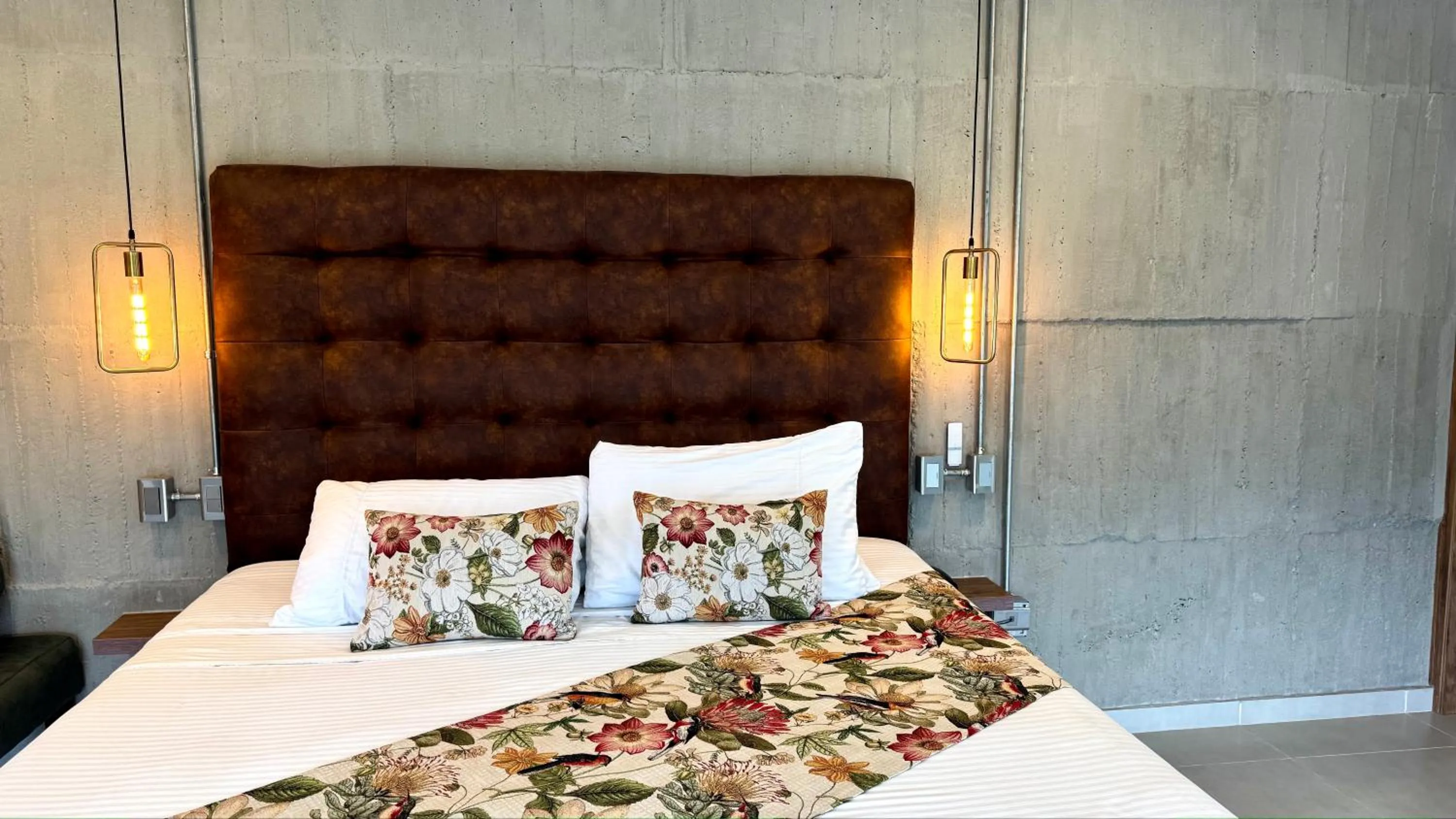 Photo of the whole room, Bed in Hotel El Mirador del Cocora