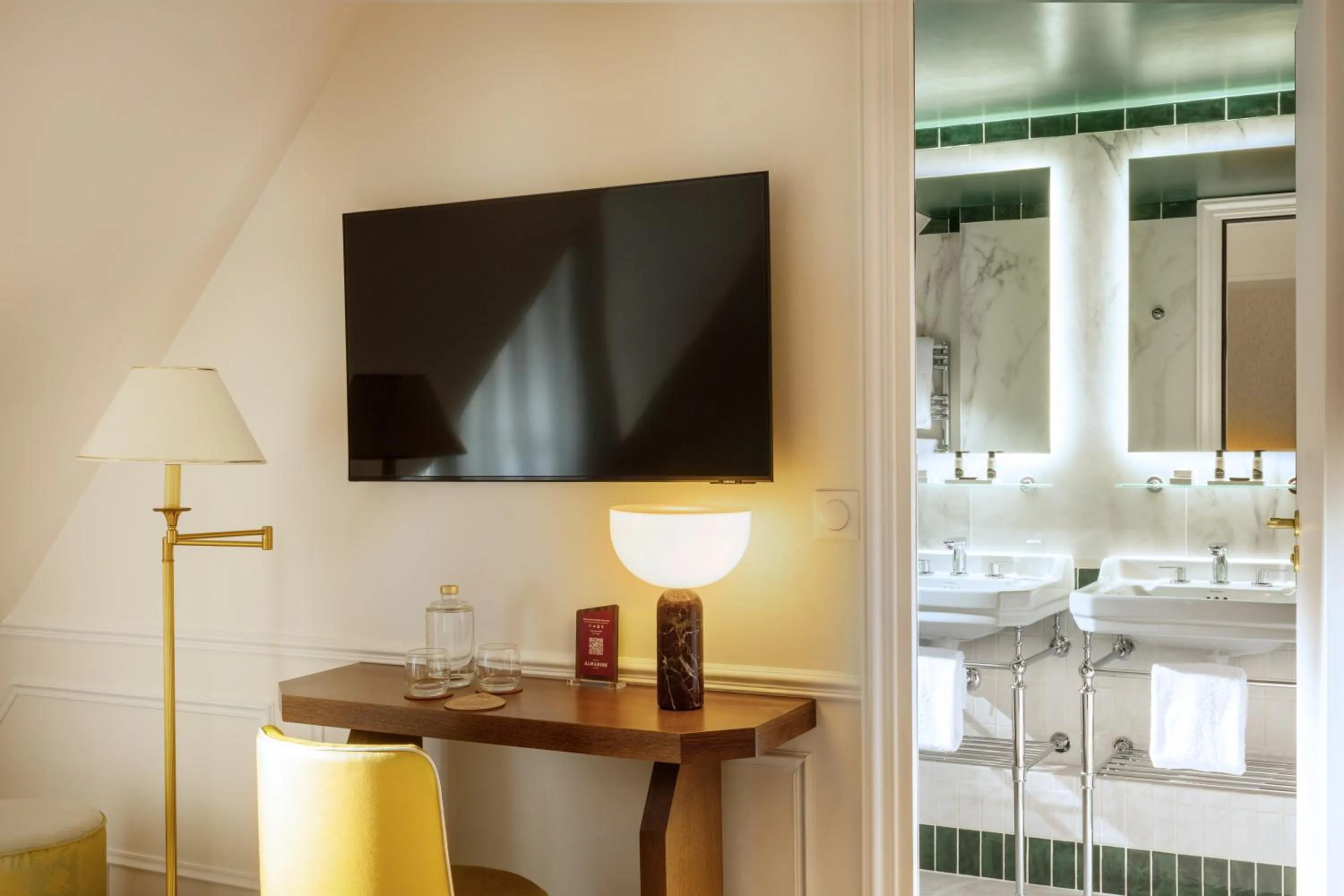 Bedroom in Almarine Eiffel Hotel & Spa by Malone