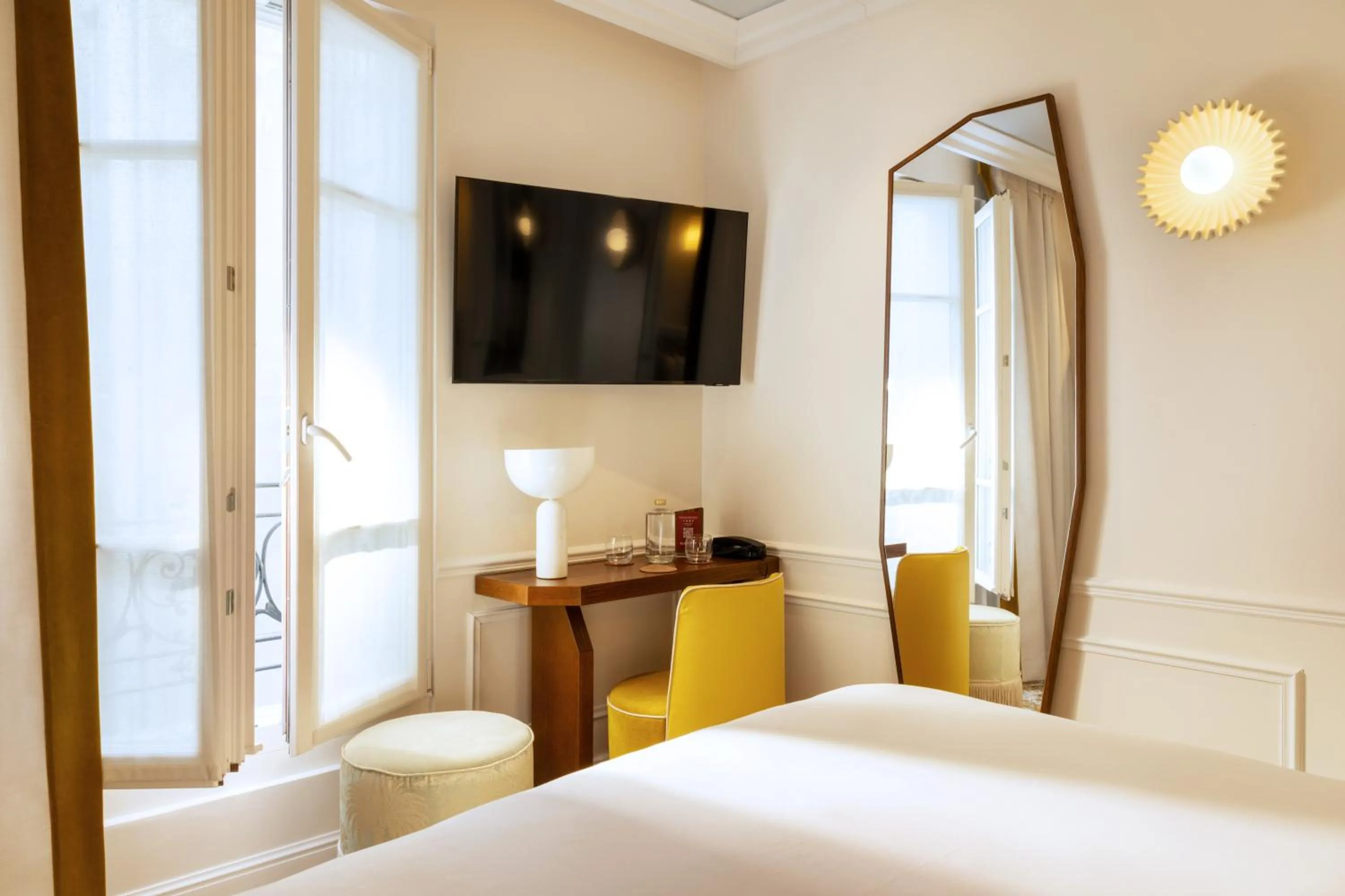 Bedroom, Bed in Almarine Eiffel Hotel & Spa by Malone