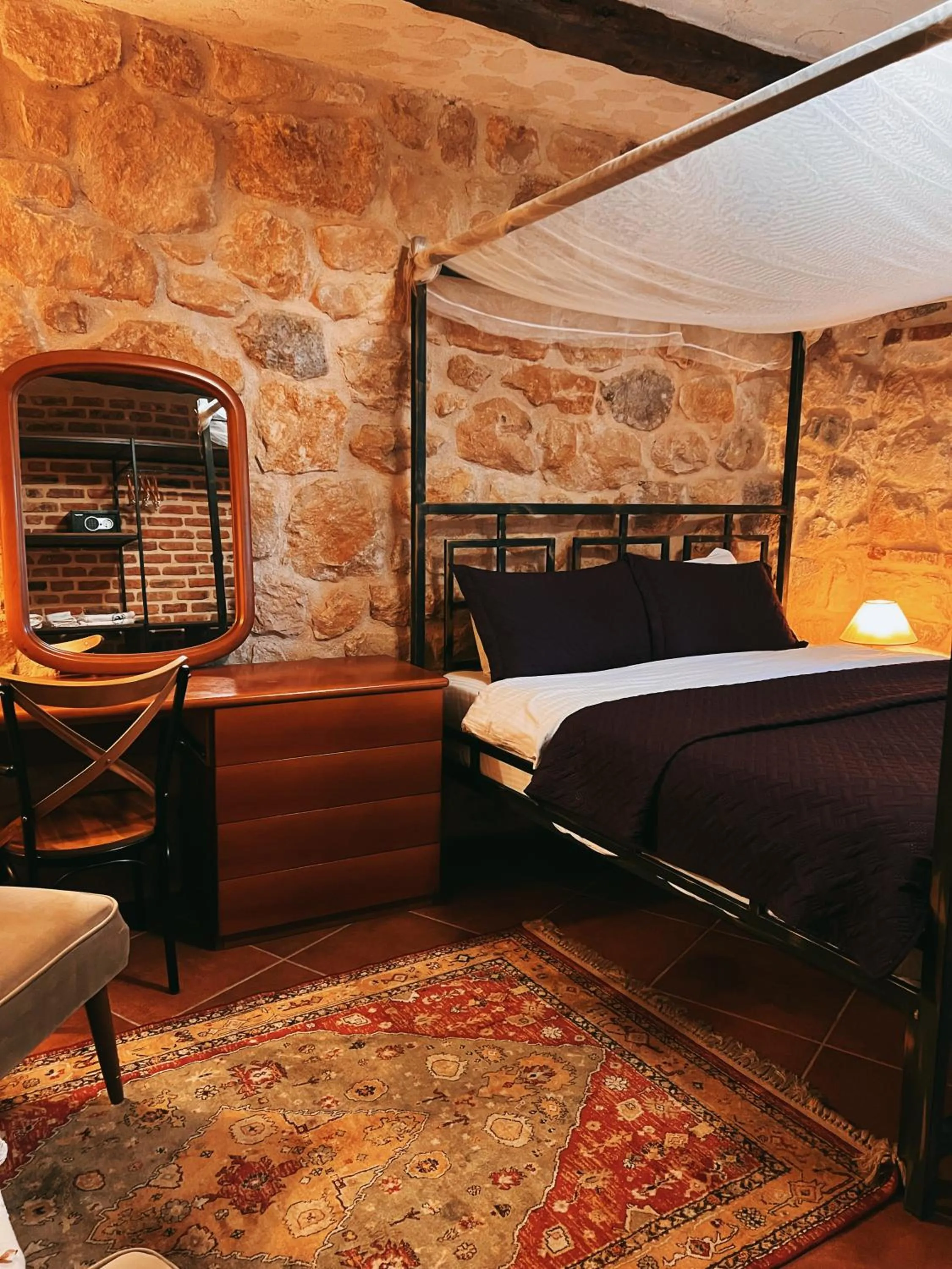 Bedroom, Bed in Chateau Fasel