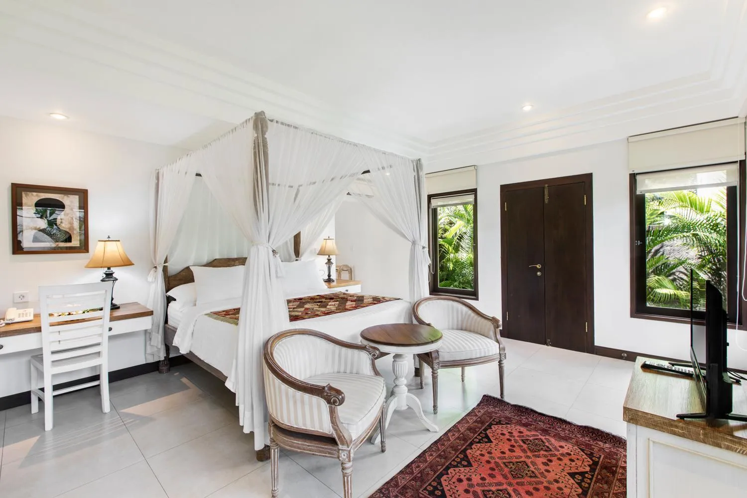 Bed in Villa Pantai Karang