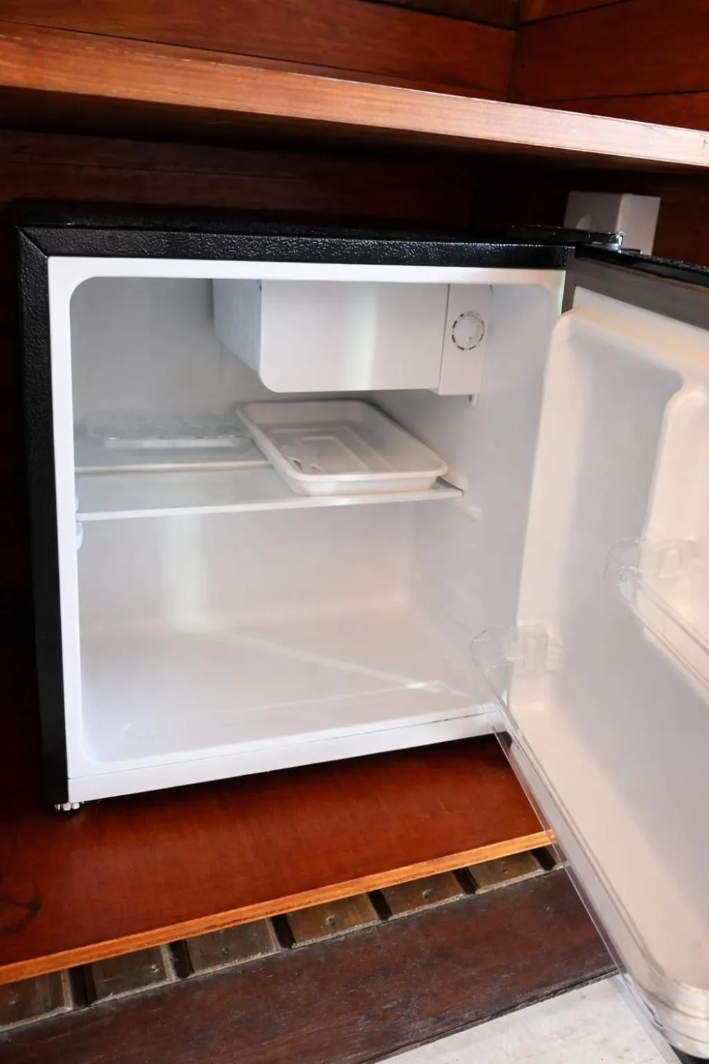 minibar in Kamasan Cottage By Reccoma