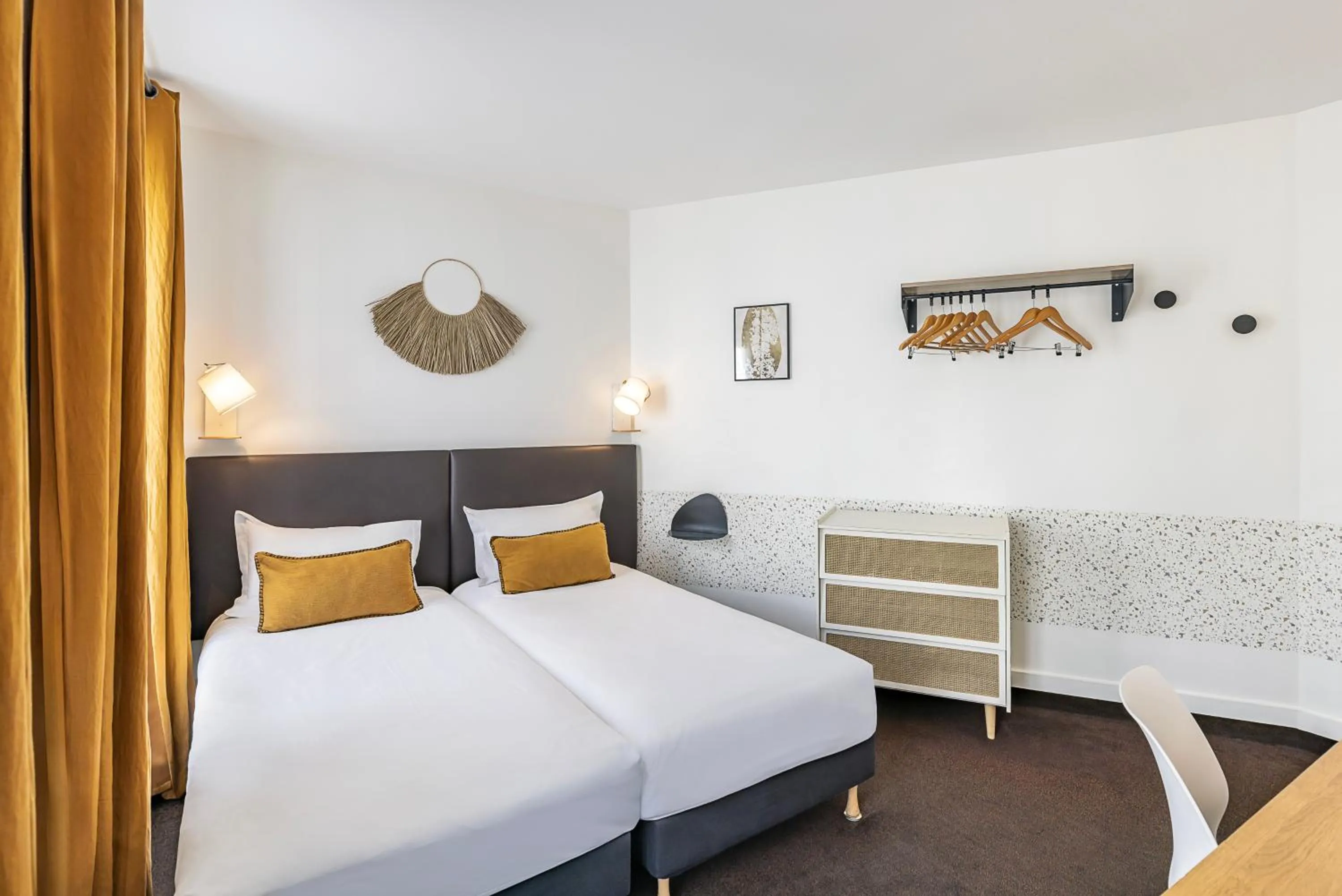 Bed in Best Western Aramis Saint Germain