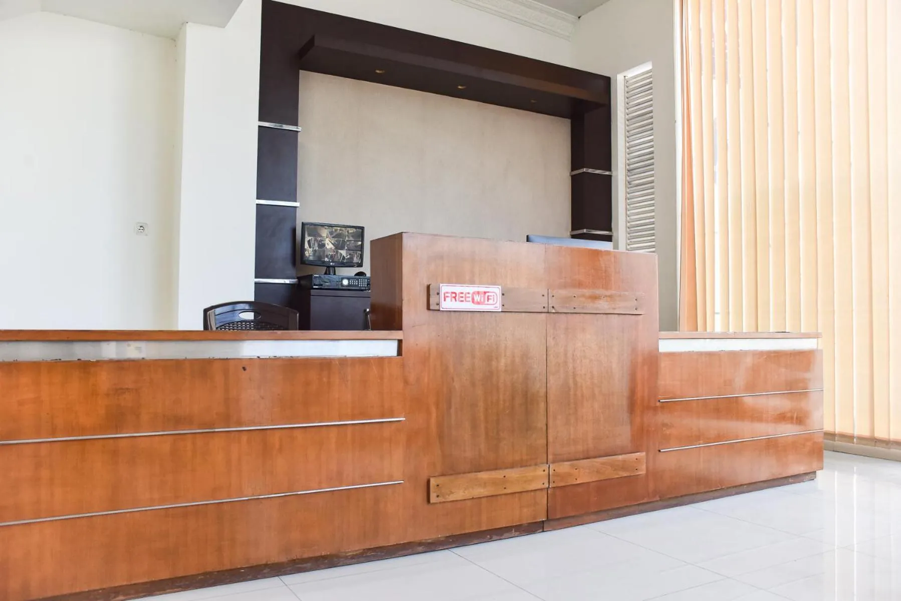 Lobby or reception in RedDoorz near Alun Alun Wonosobo