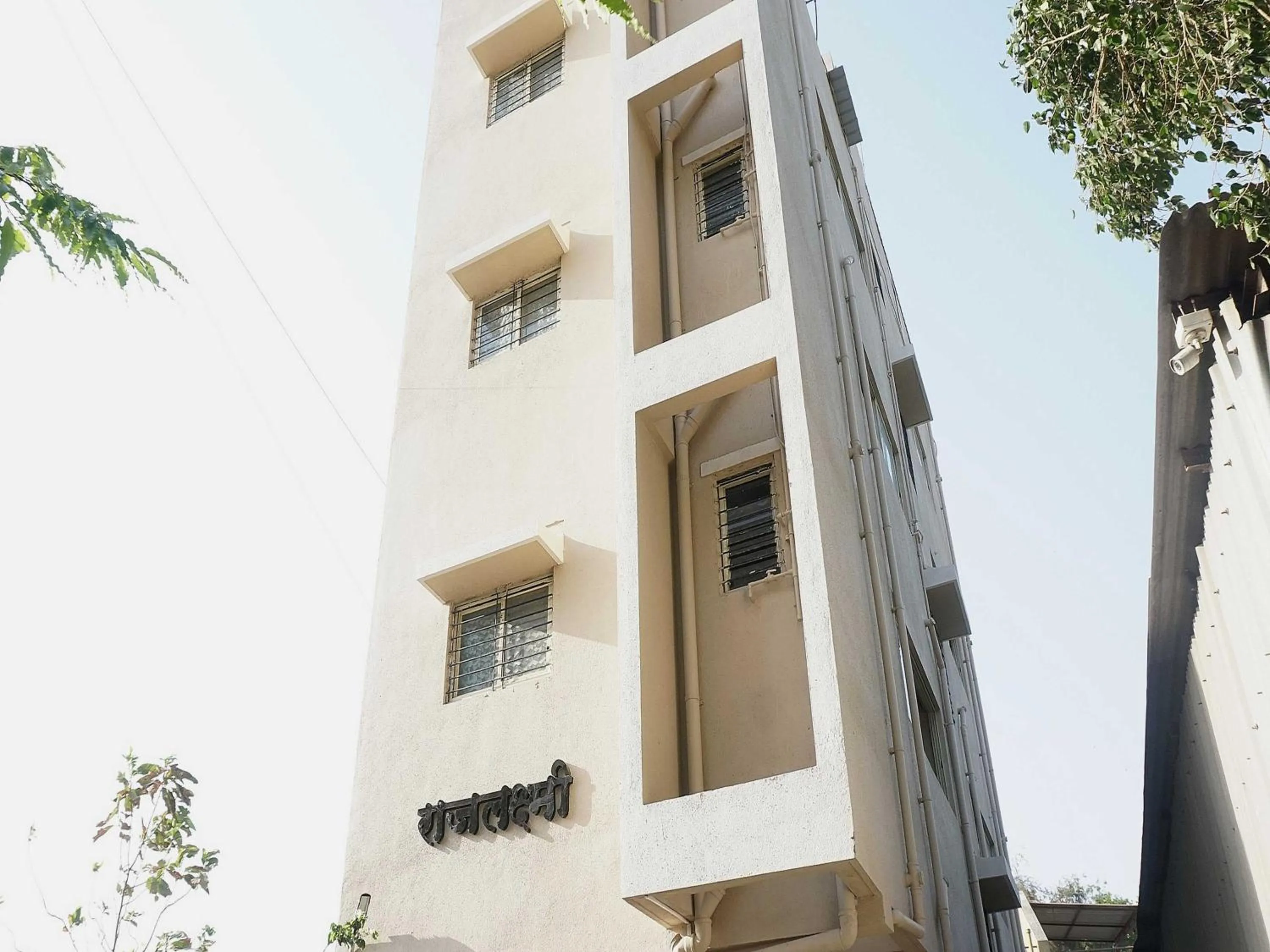 Facade/entrance in Hotel O Arusai