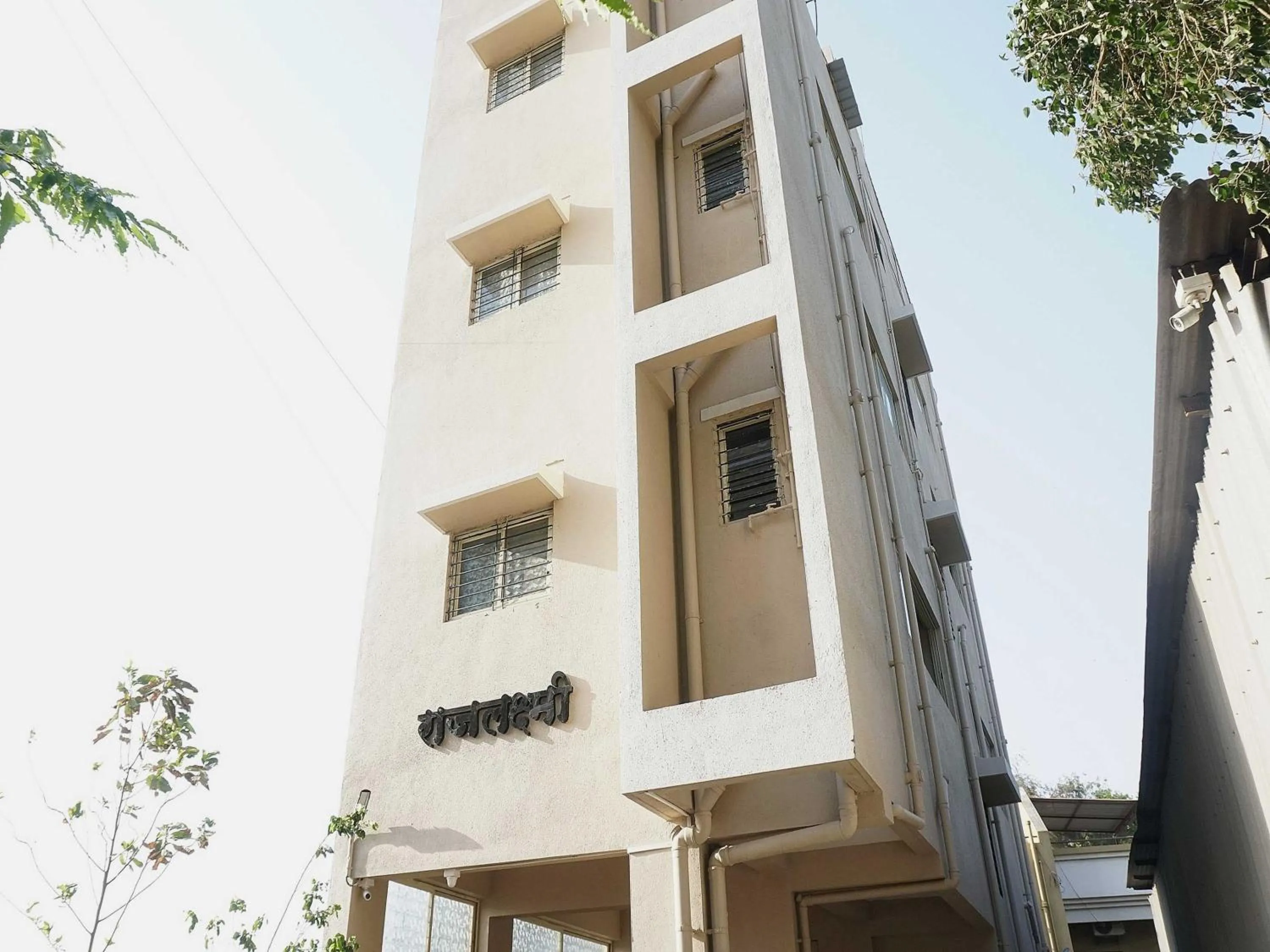 Facade/entrance in Hotel O Arusai