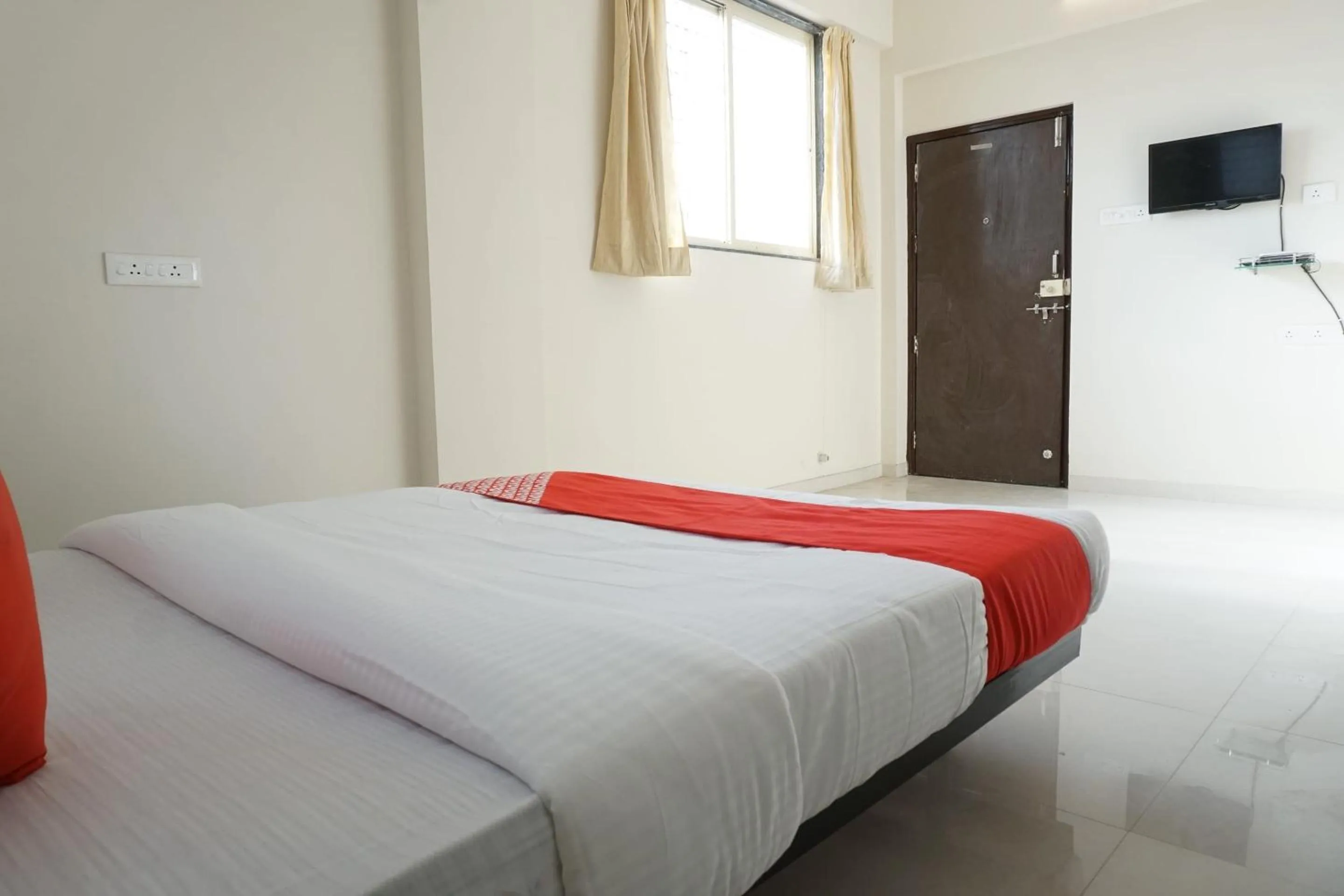 Bedroom, Bed in Hotel O Arusai