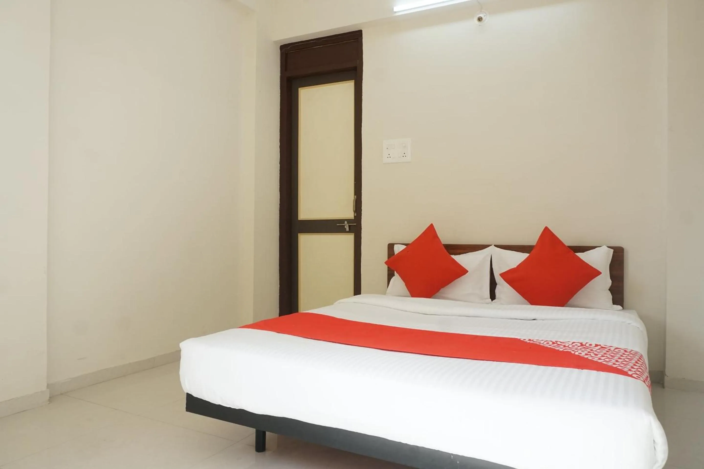 Bedroom, Bed in Hotel O Arusai