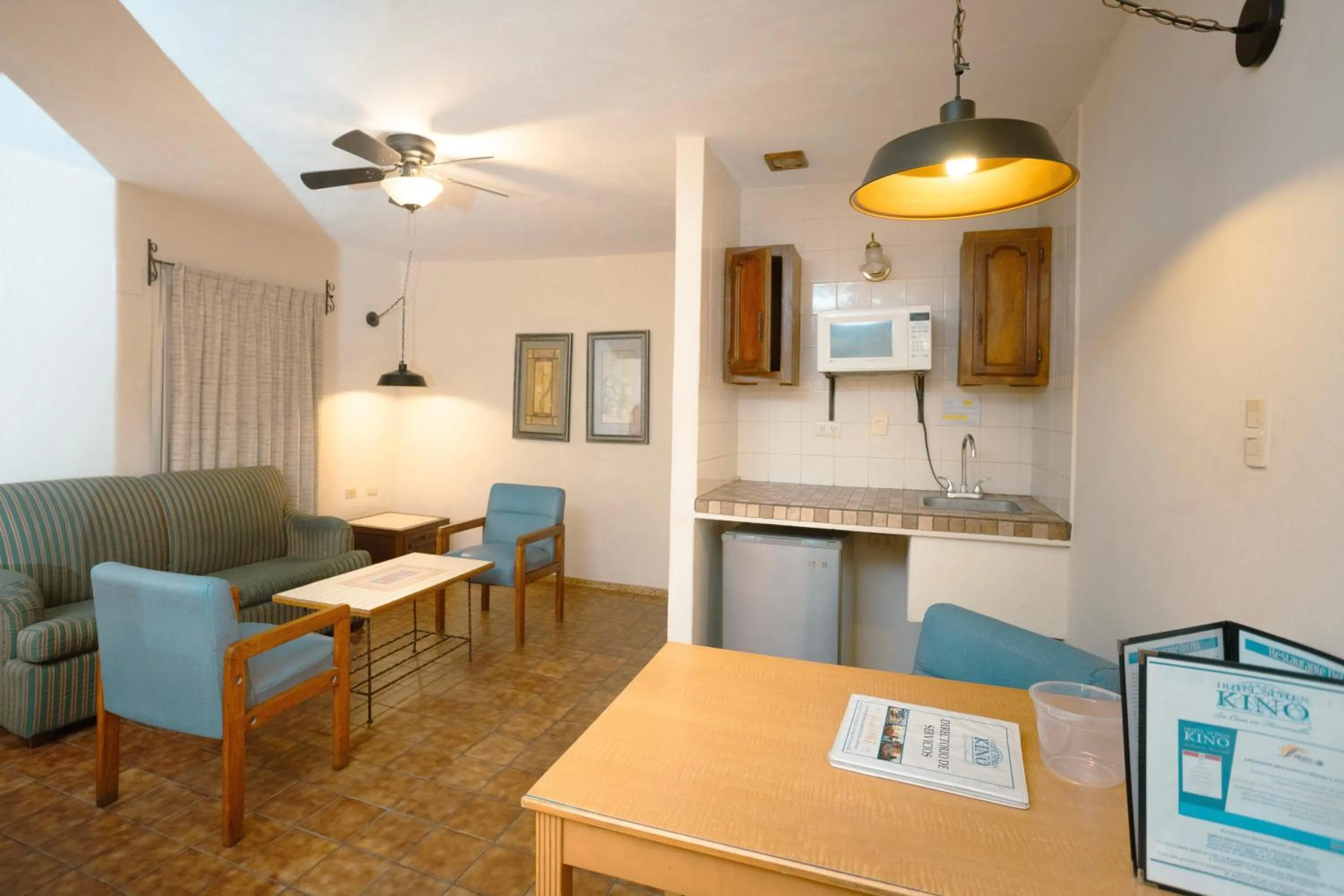 Kitchen or kitchenette in Hotel Suites Kino