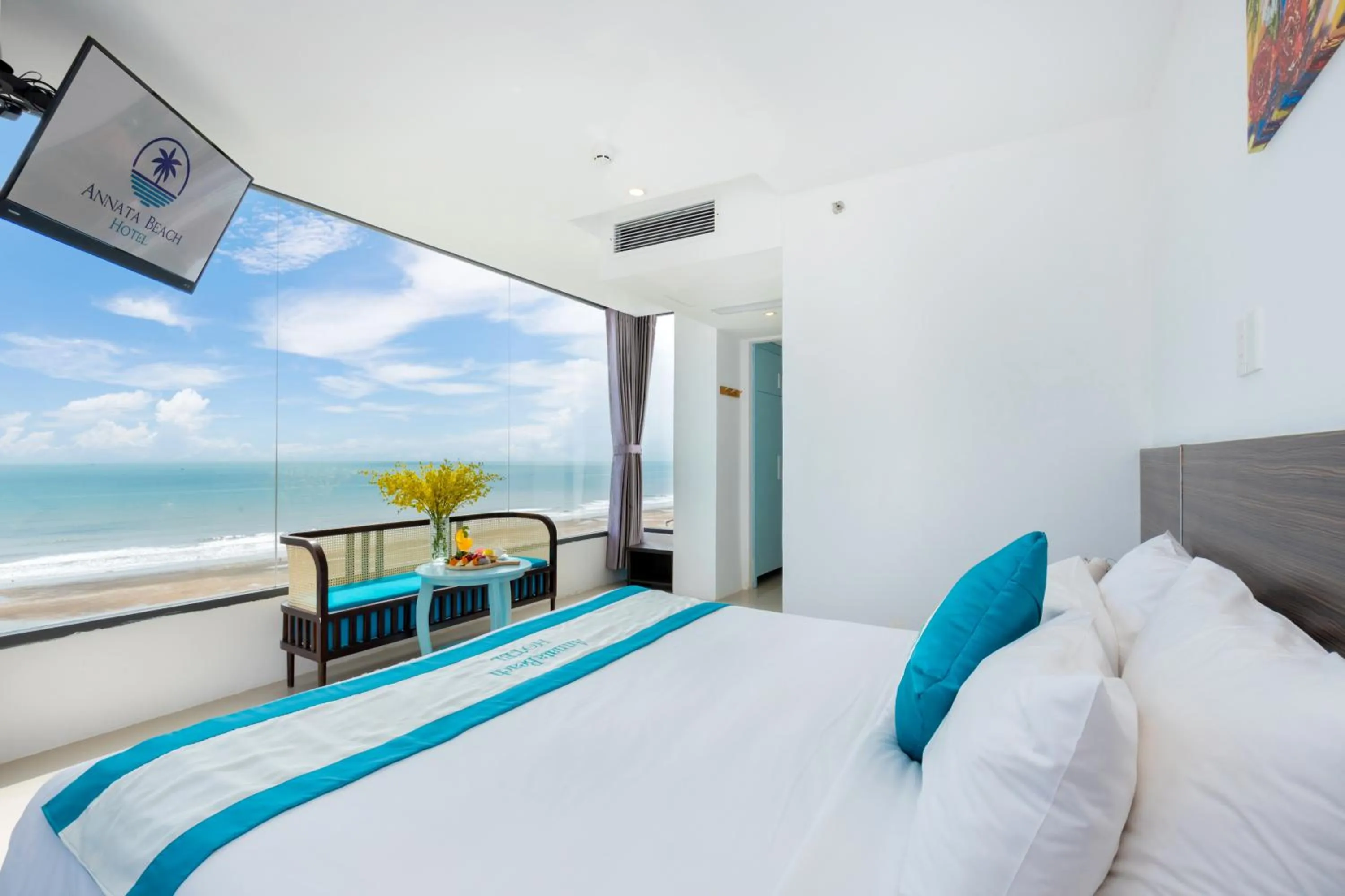 TV and multimedia, Bed in Annata Beach Hotel
