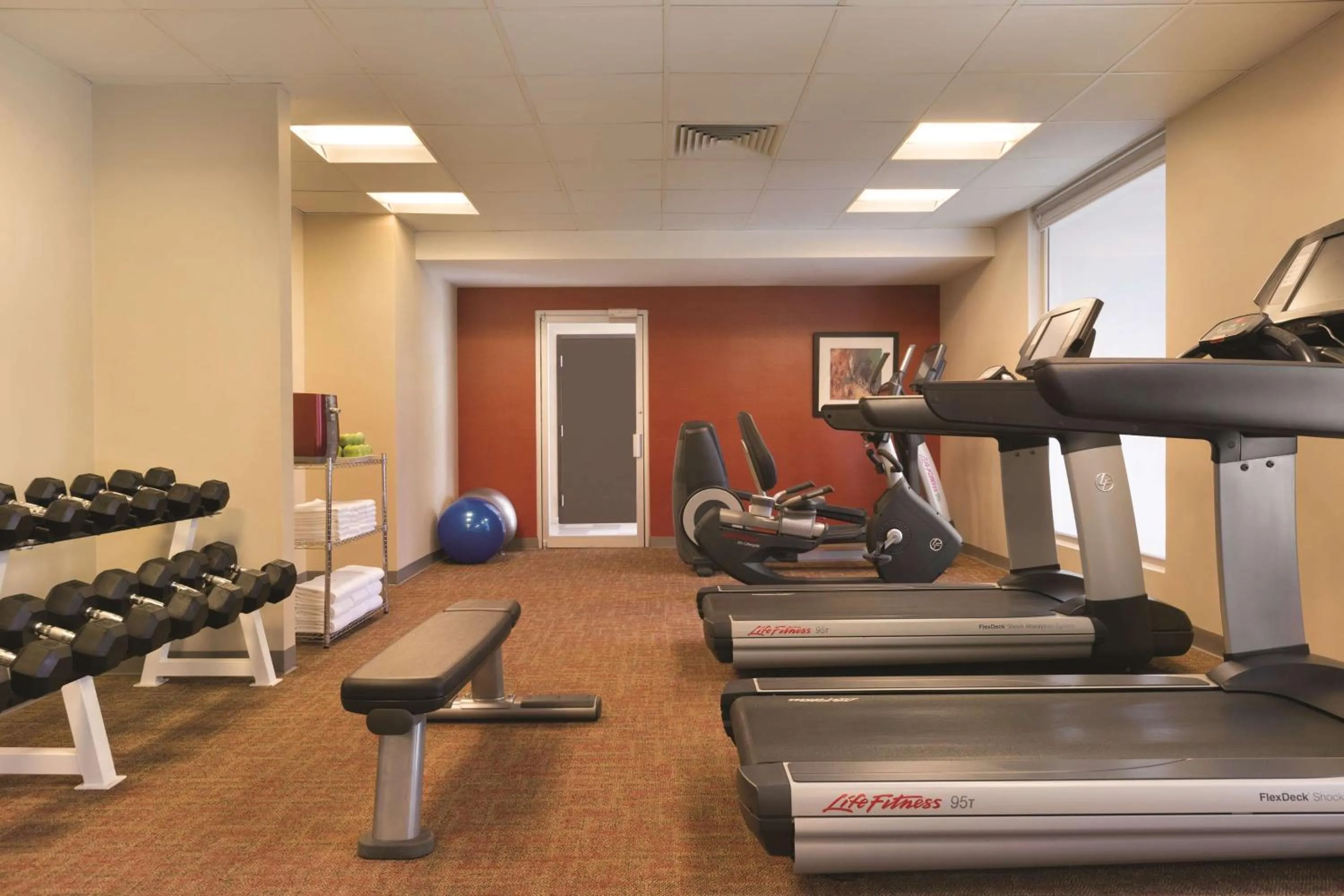 Fitness centre/facilities in Hyatt Place San Jose Pinares