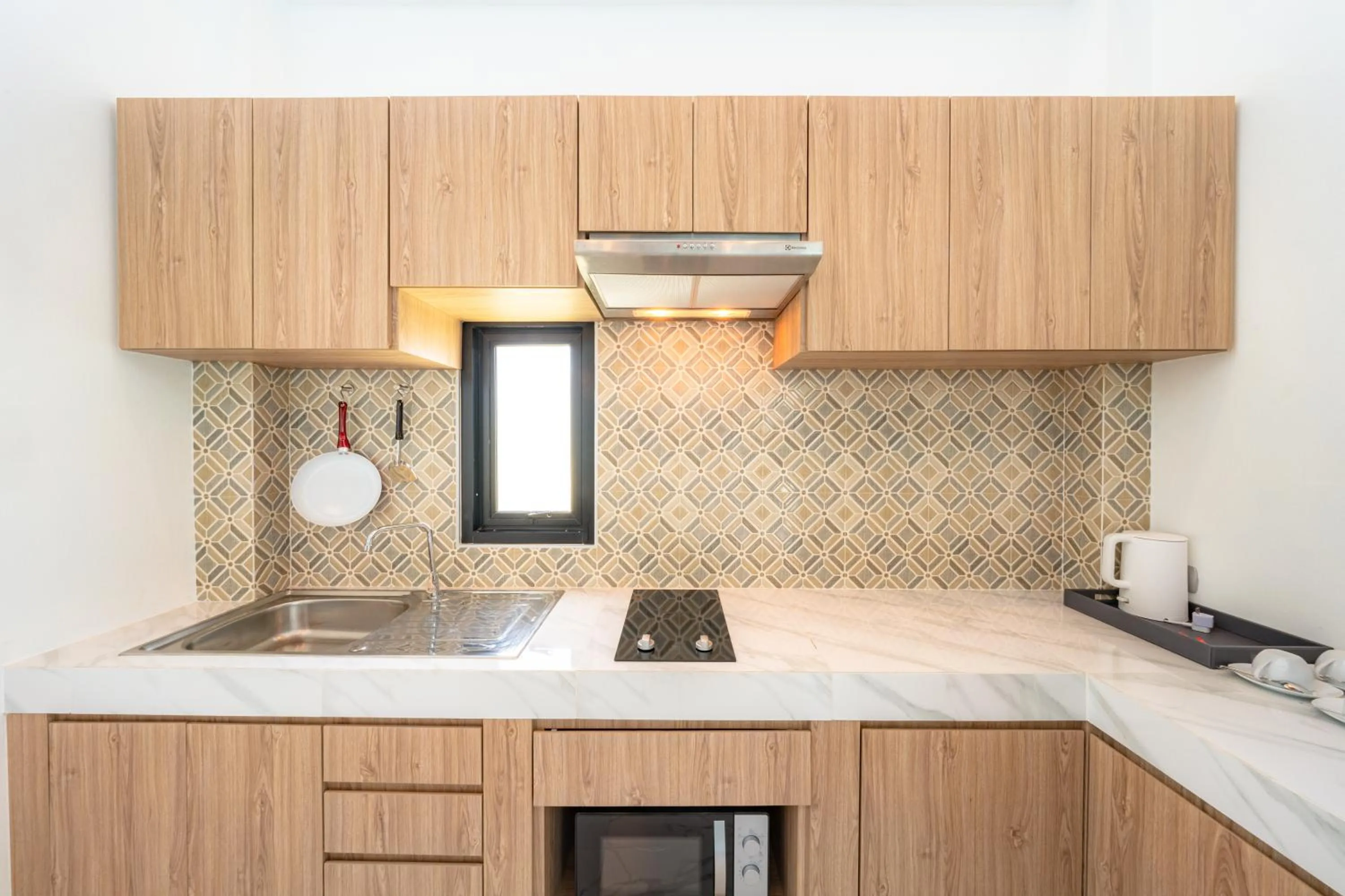 Kitchen or kitchenette in Poonsiri Varich Pool Villa Aonang