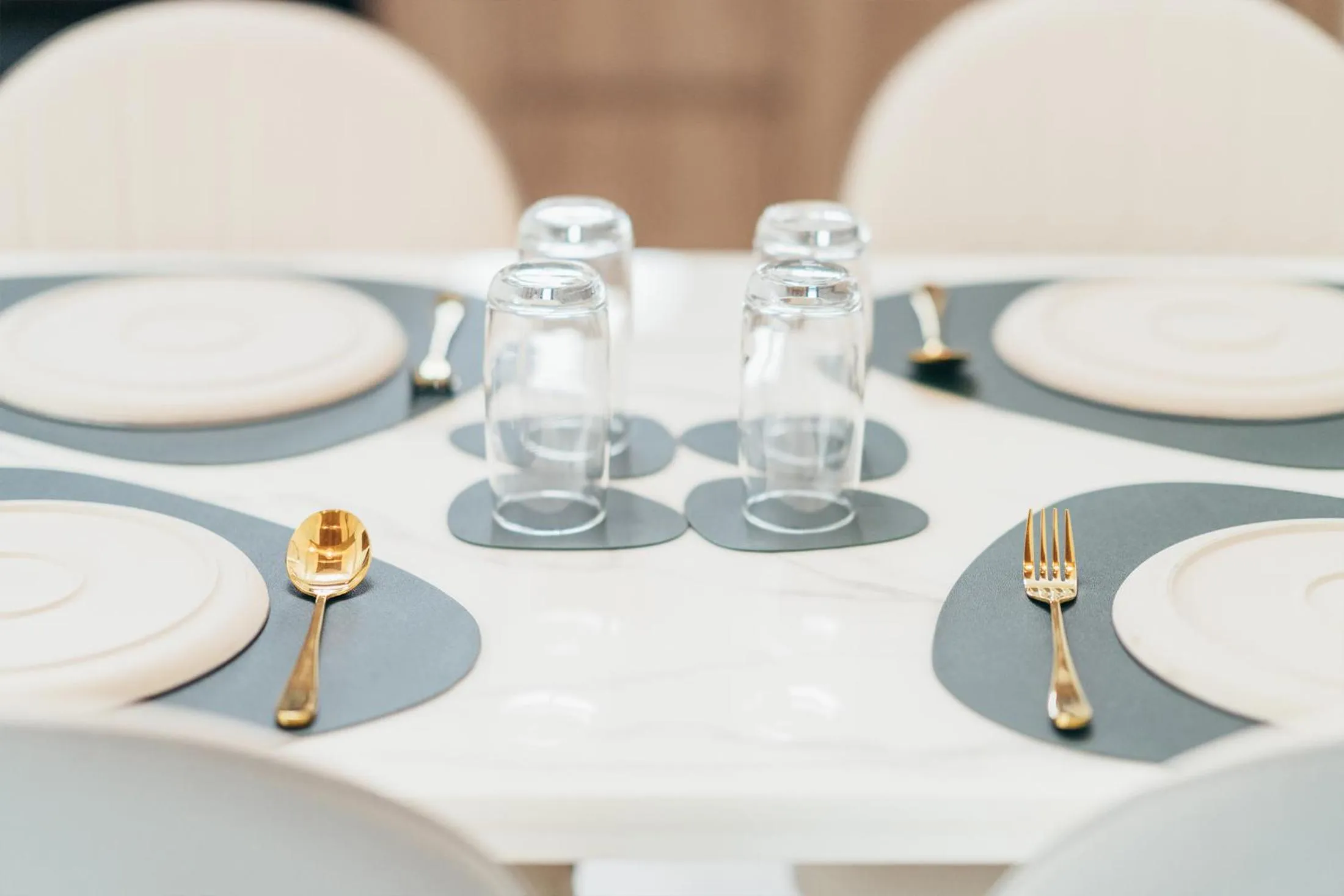 Dining area in Poonsiri Varich Pool Villa Aonang