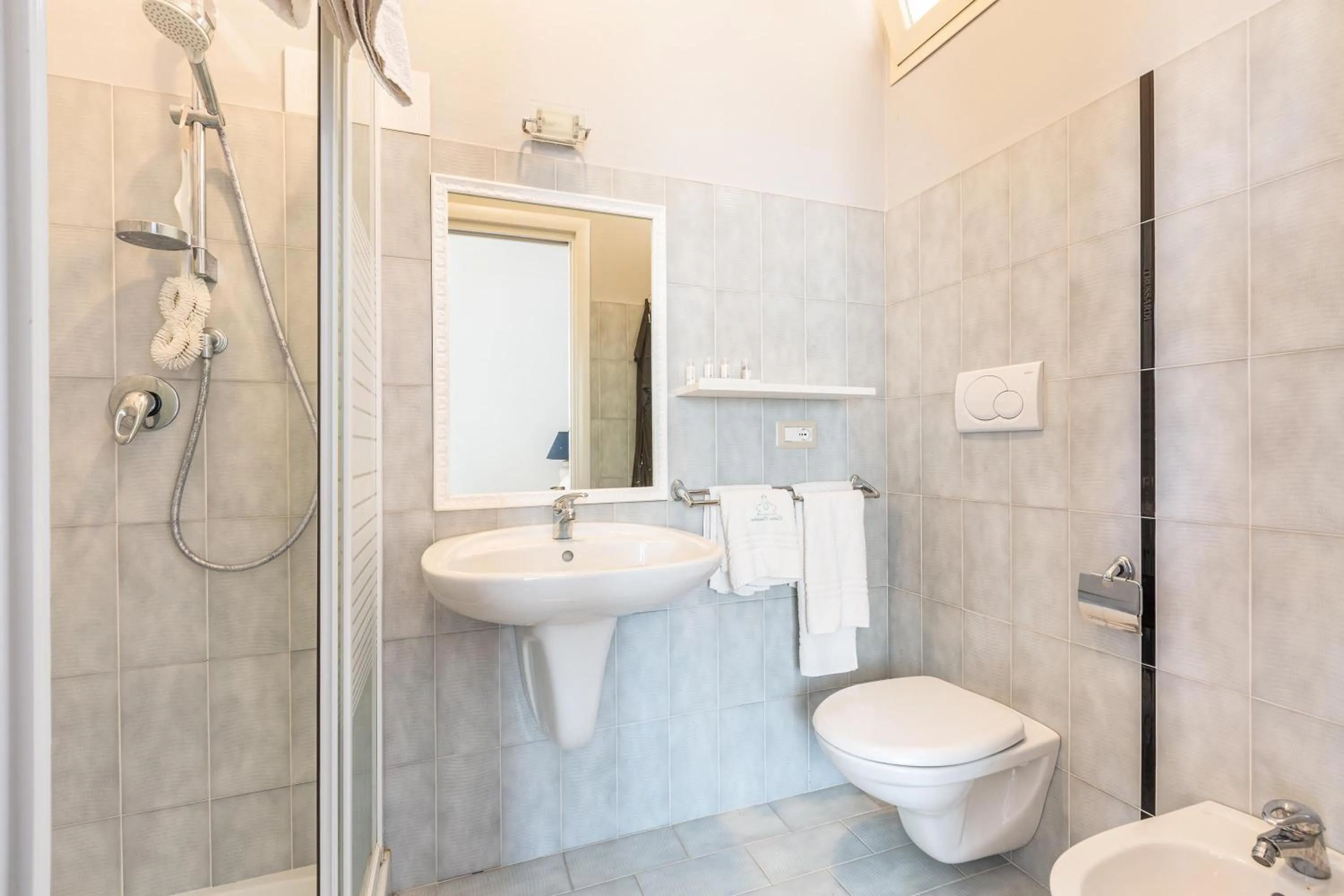 Bathroom in Casino Casalino by Perle di Puglia