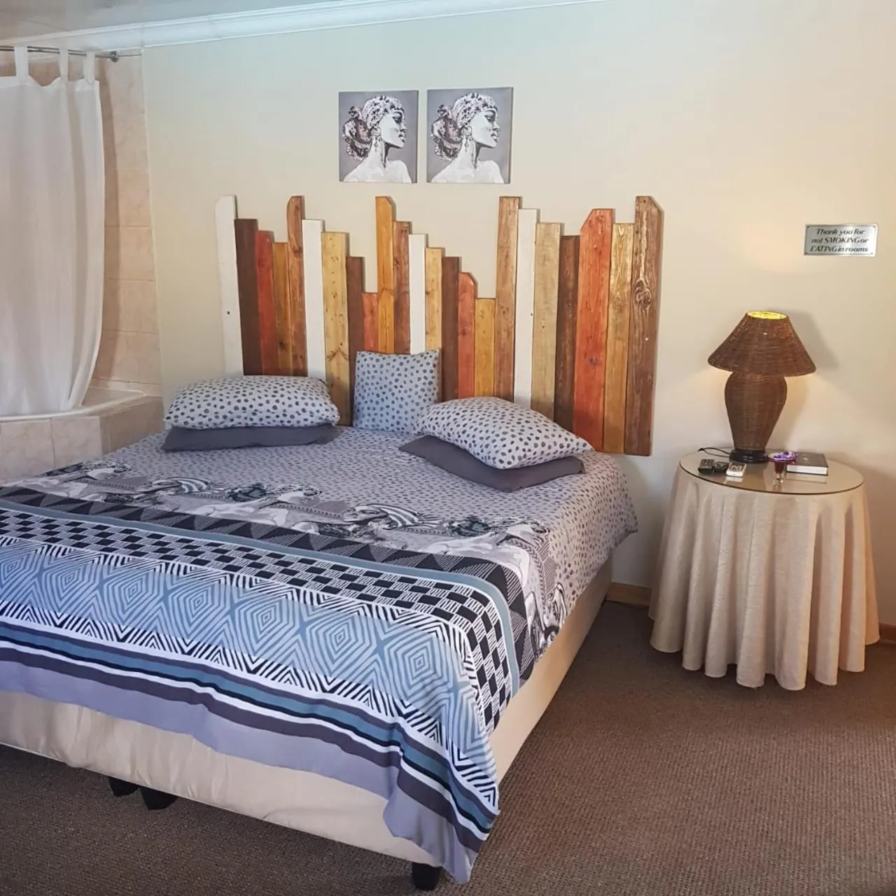 Bed in Jolani 2 Guest House