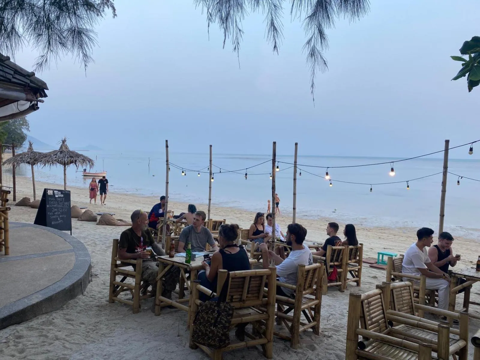 Restaurant/places to eat in Tiki Beach Koh Phangan Beach Restaurant Bar and Coworking