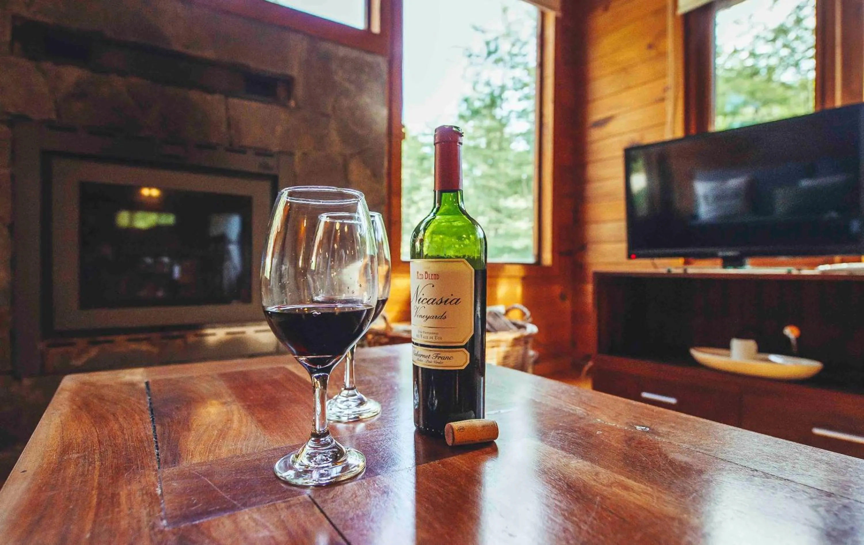 Arbolar, Casas de Montaña- Piscina climatizada