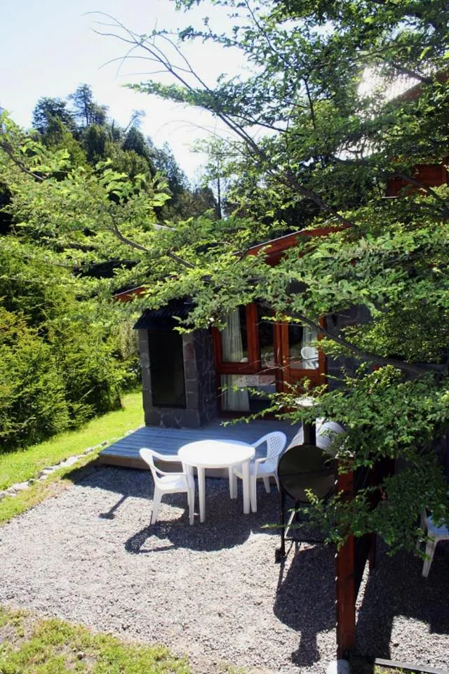 Arbolar, Casas de Montaña- Piscina climatizada