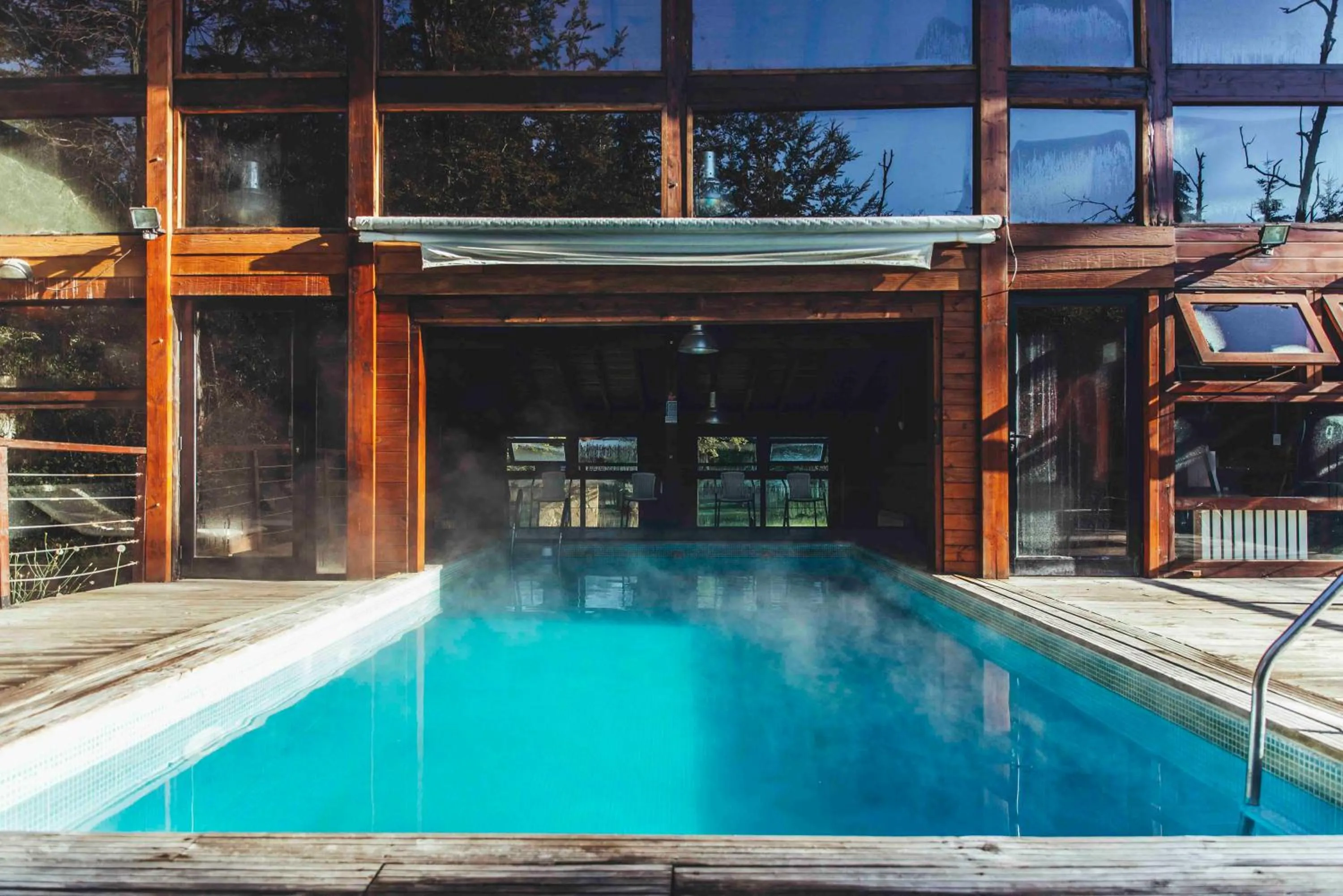 Arbolar, Casas de Montaña- Piscina climatizada