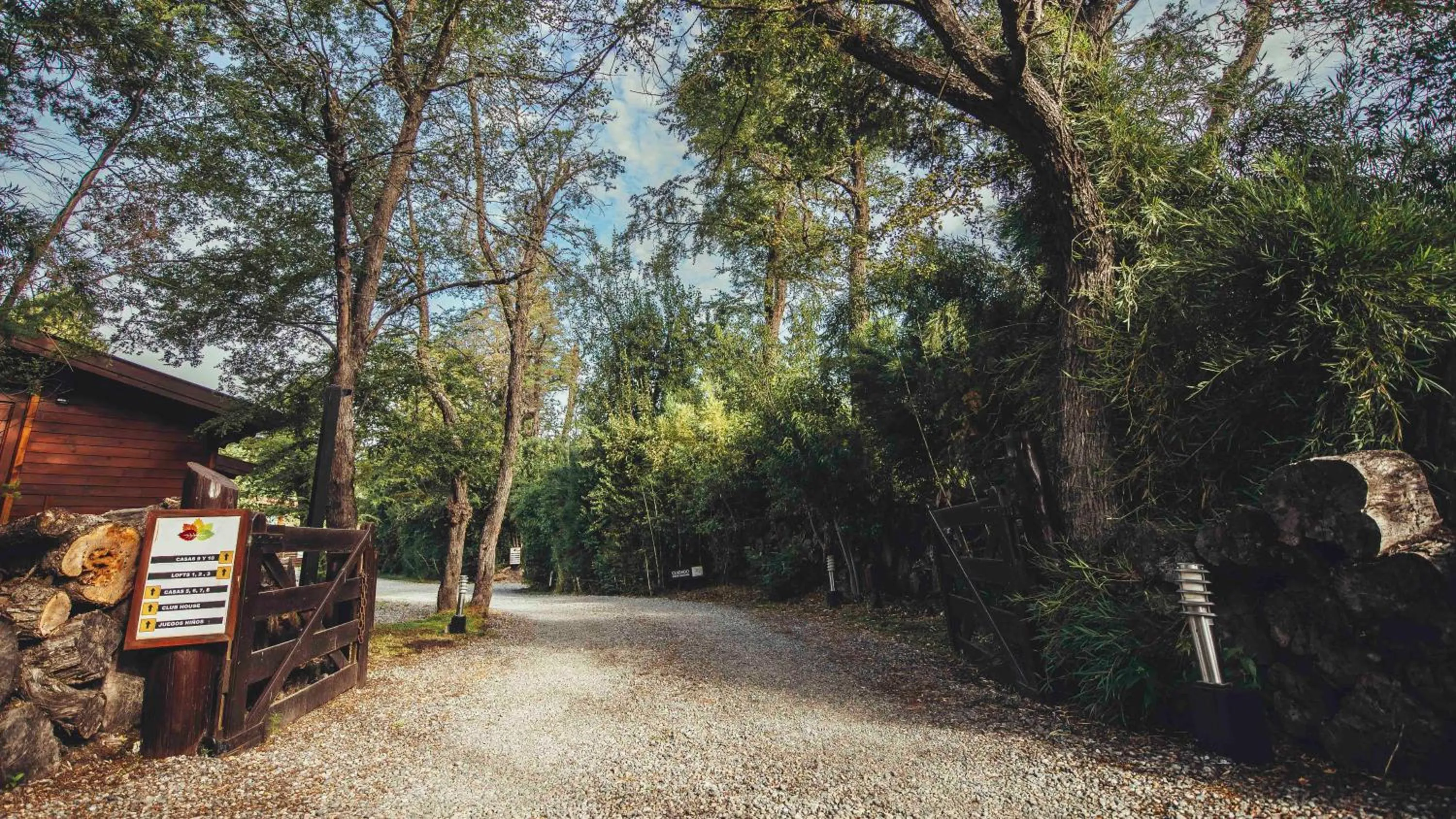 Arbolar, Casas de Montaña- Piscina climatizada