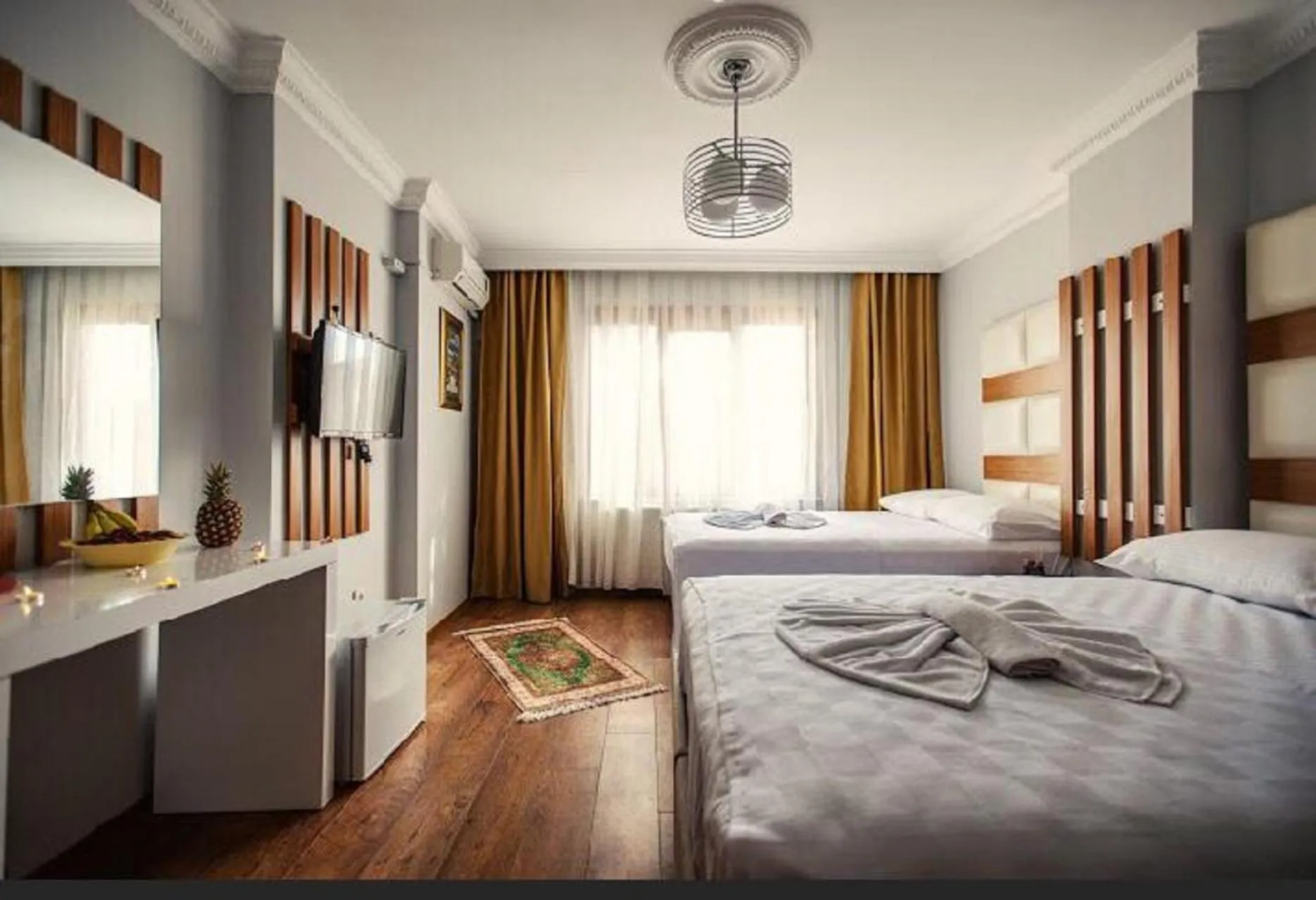 Photo of the whole room, Bed in Maduro Hotel Istanbul