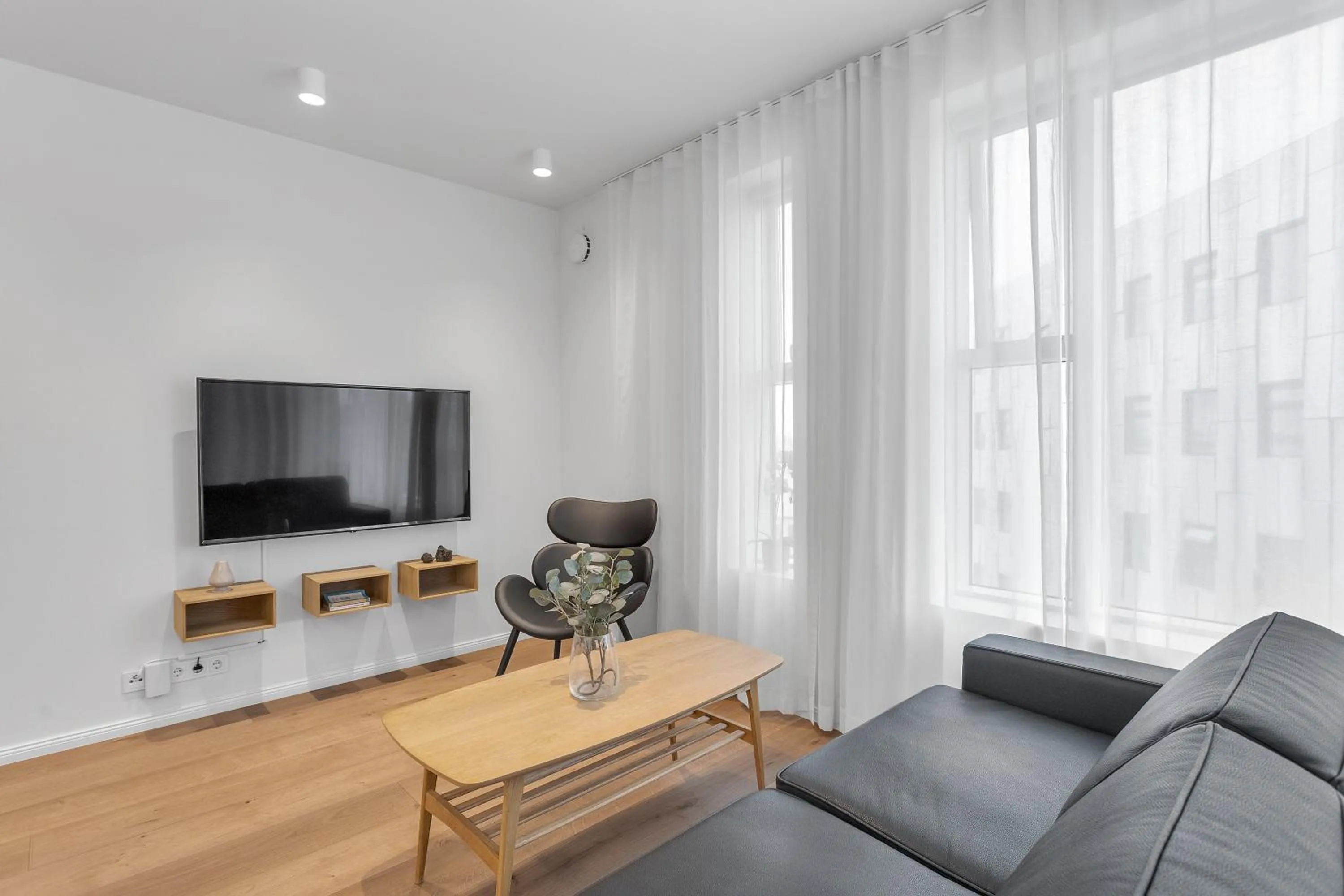 TV and multimedia in Sif Apartments by Heimaleiga