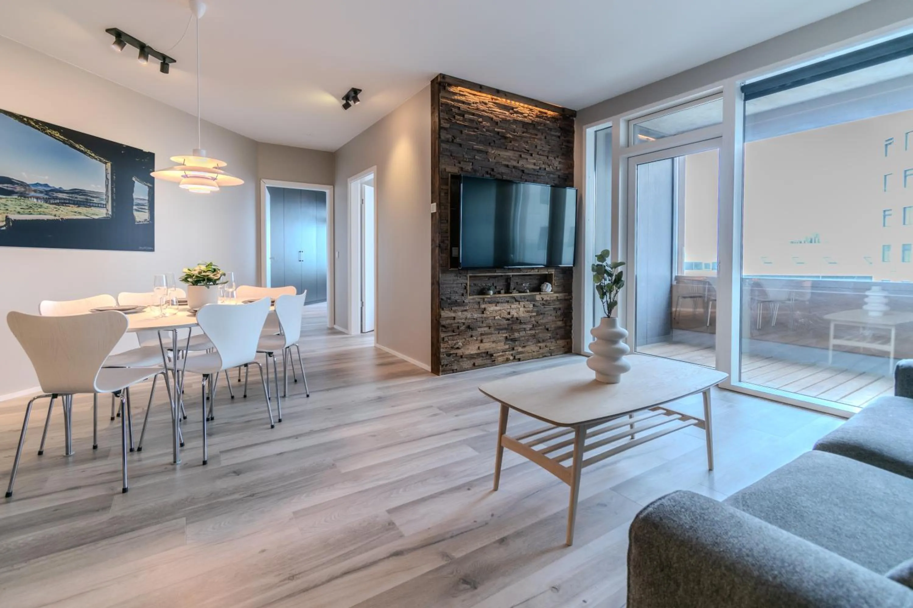 TV and multimedia in Sif Apartments by Heimaleiga