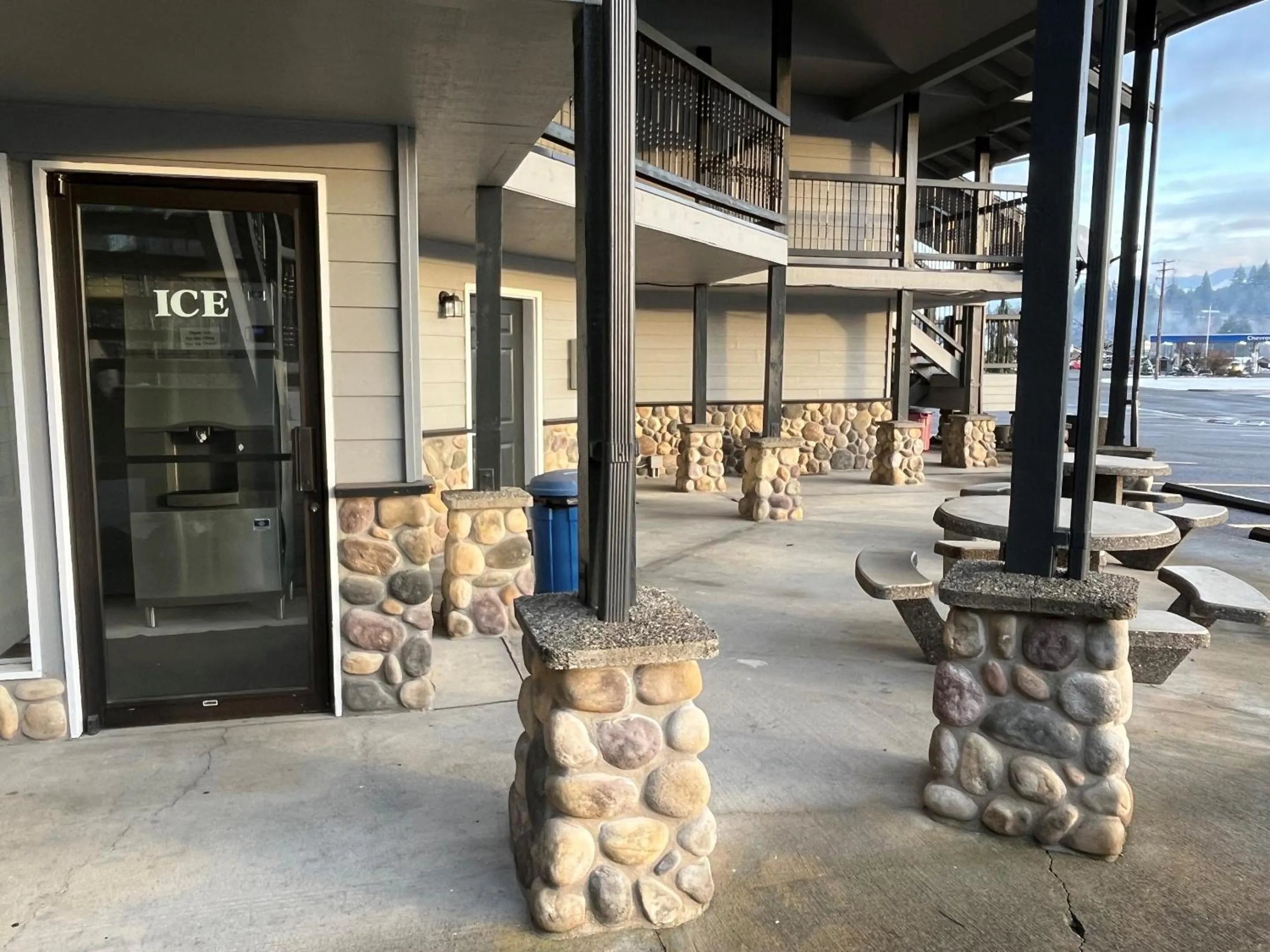 Other in Seasons Motel