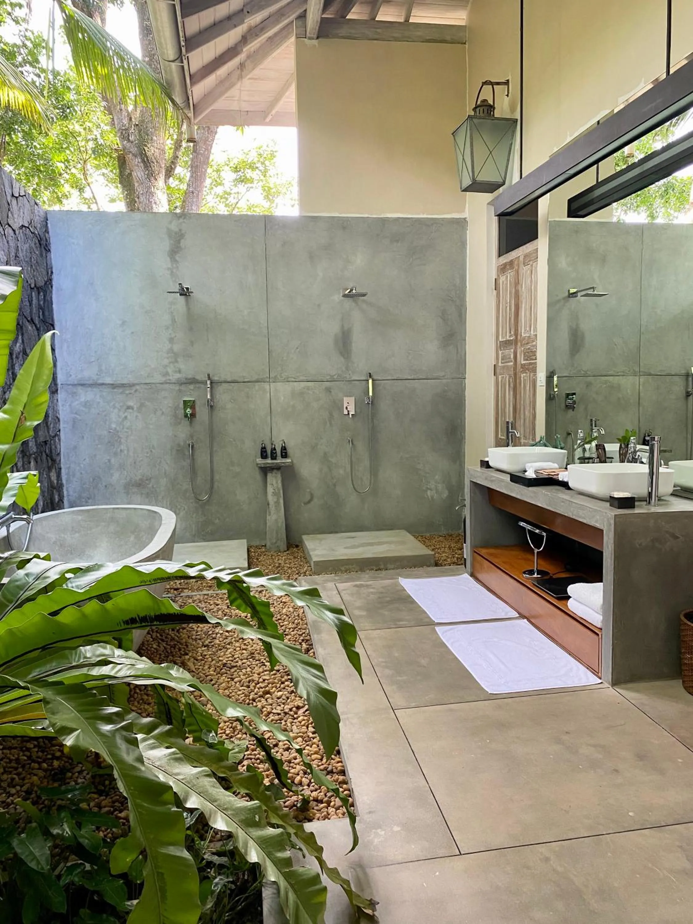 Shower in Haritha Villas & Spa
