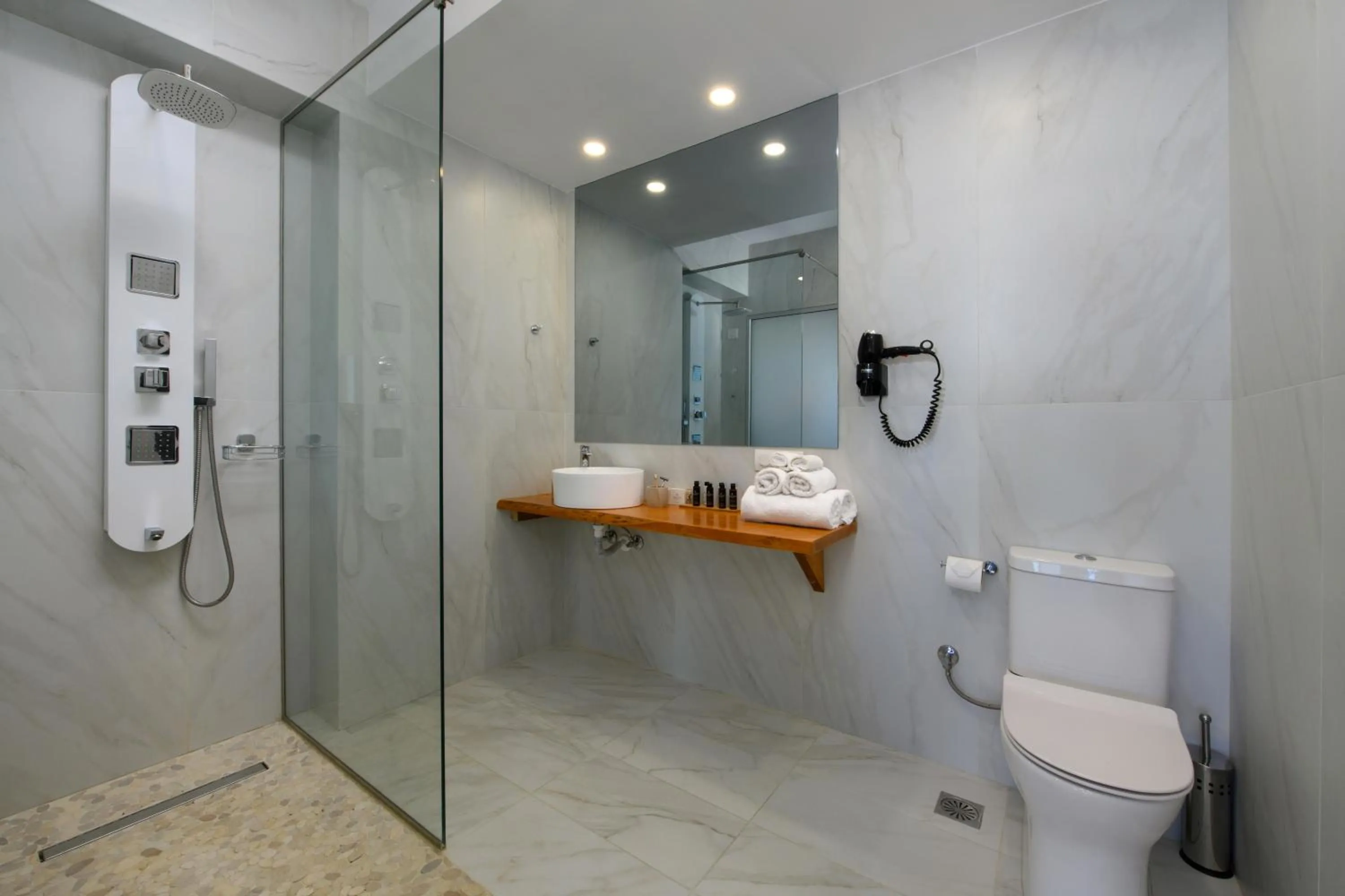 Bathroom in Eleals Boutique Hotel