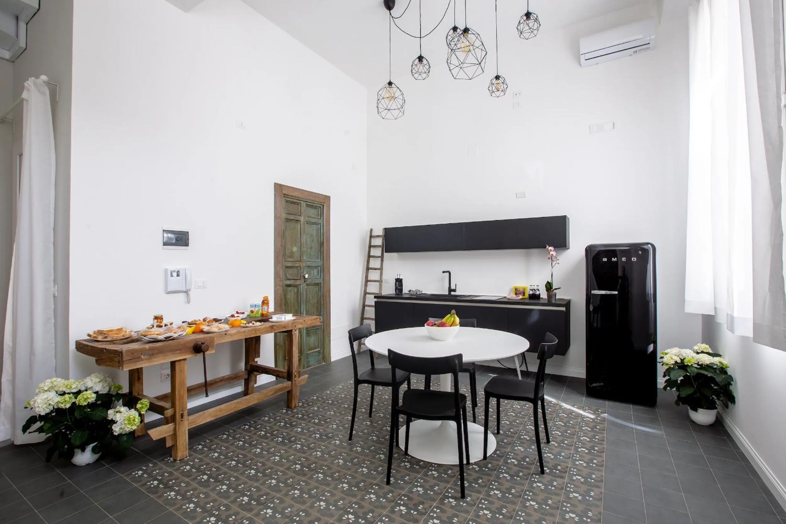 Communal kitchen in Aruci b&b