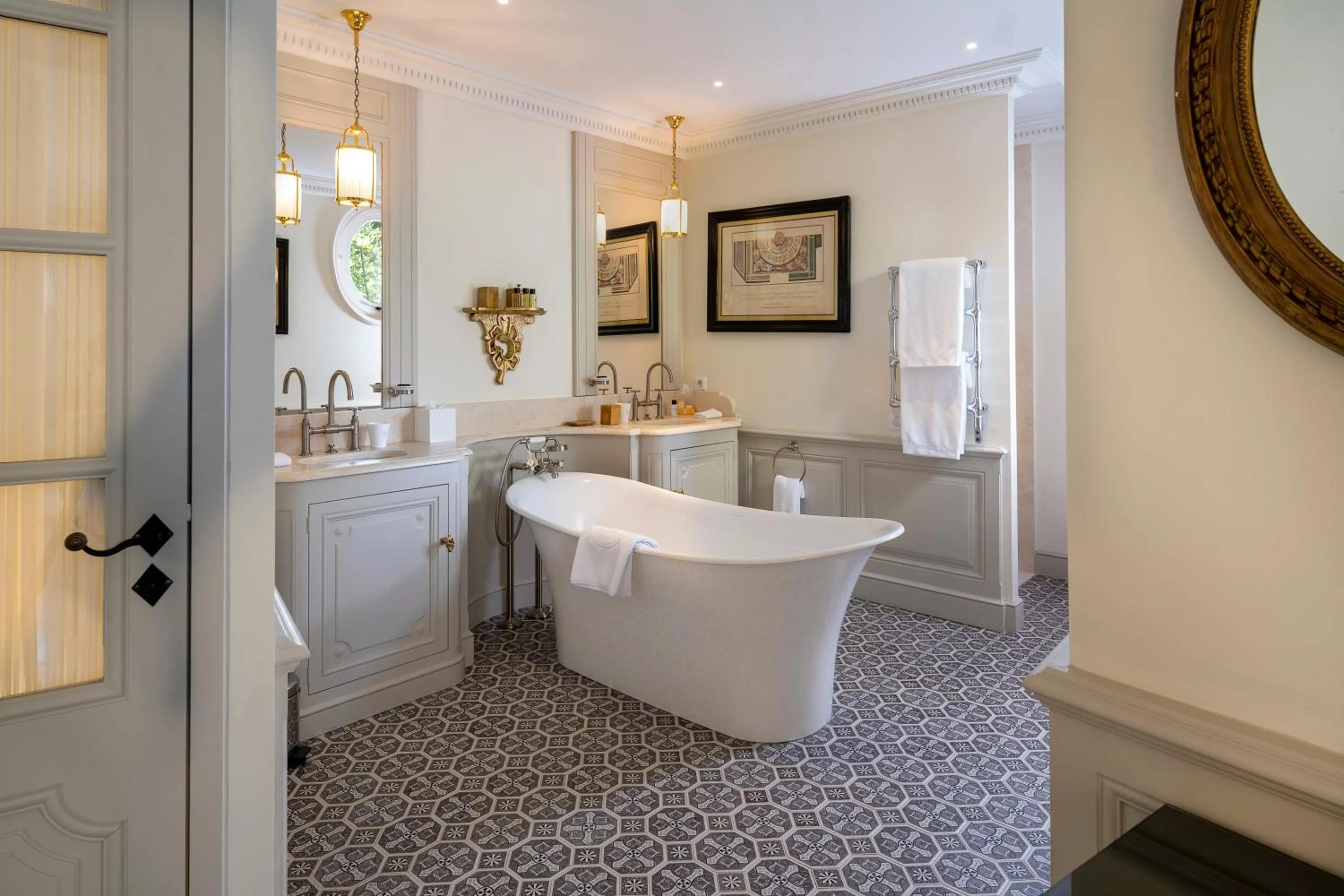 Bathroom in Villa Saint-Ange