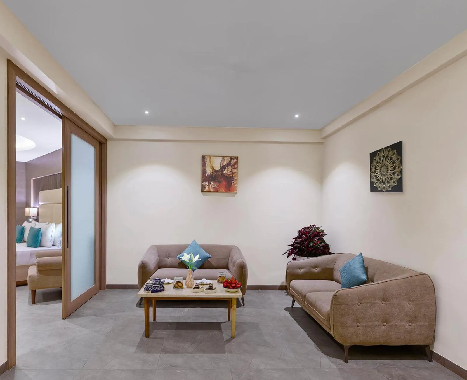 Living room in Shivsagar Resort & Spa