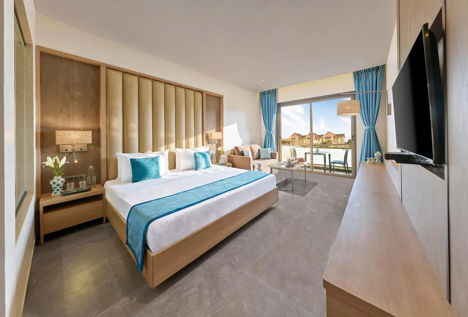 Bed in Shivsagar Resort & Spa