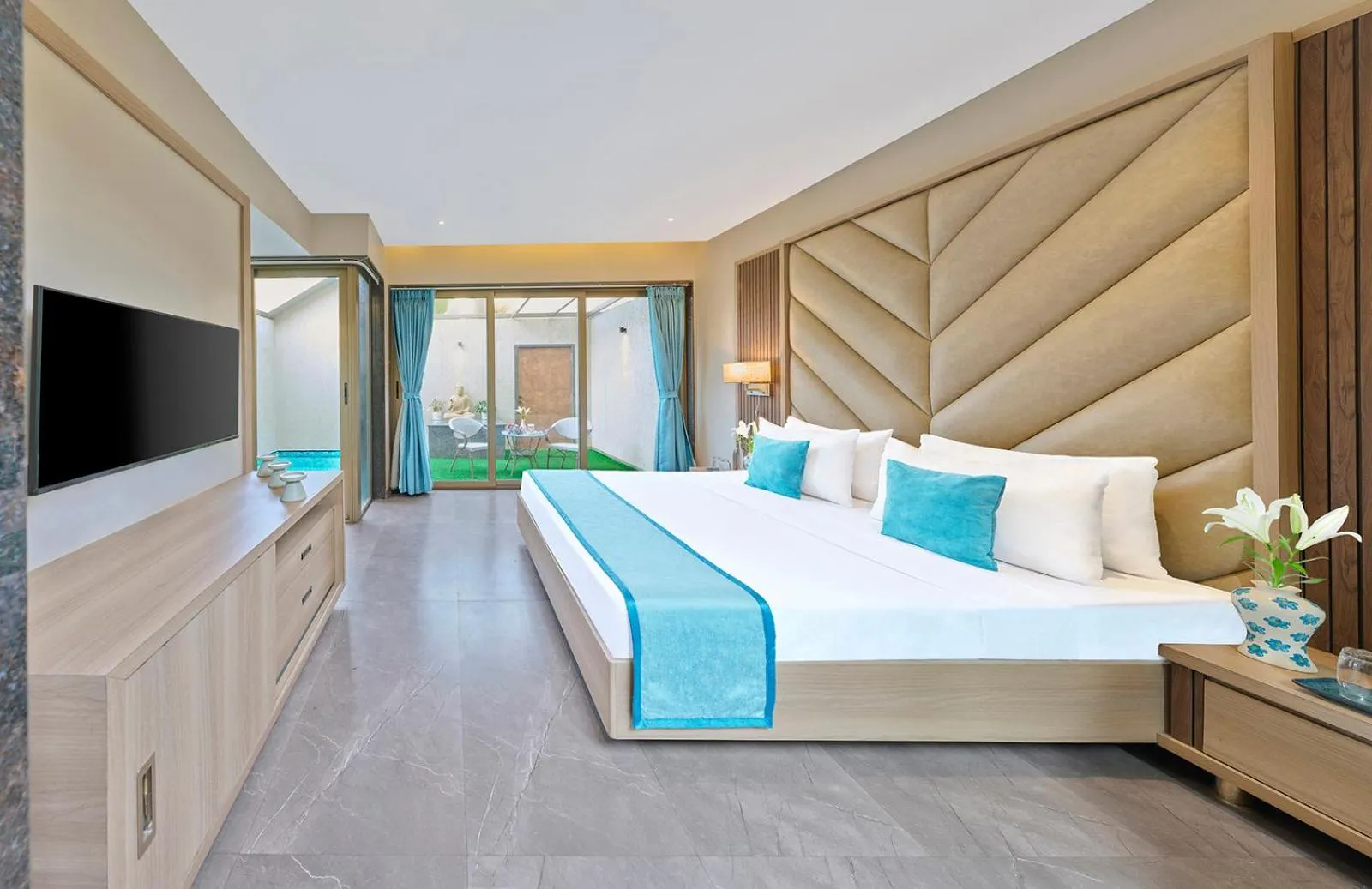 Bed in Shivsagar Resort & Spa