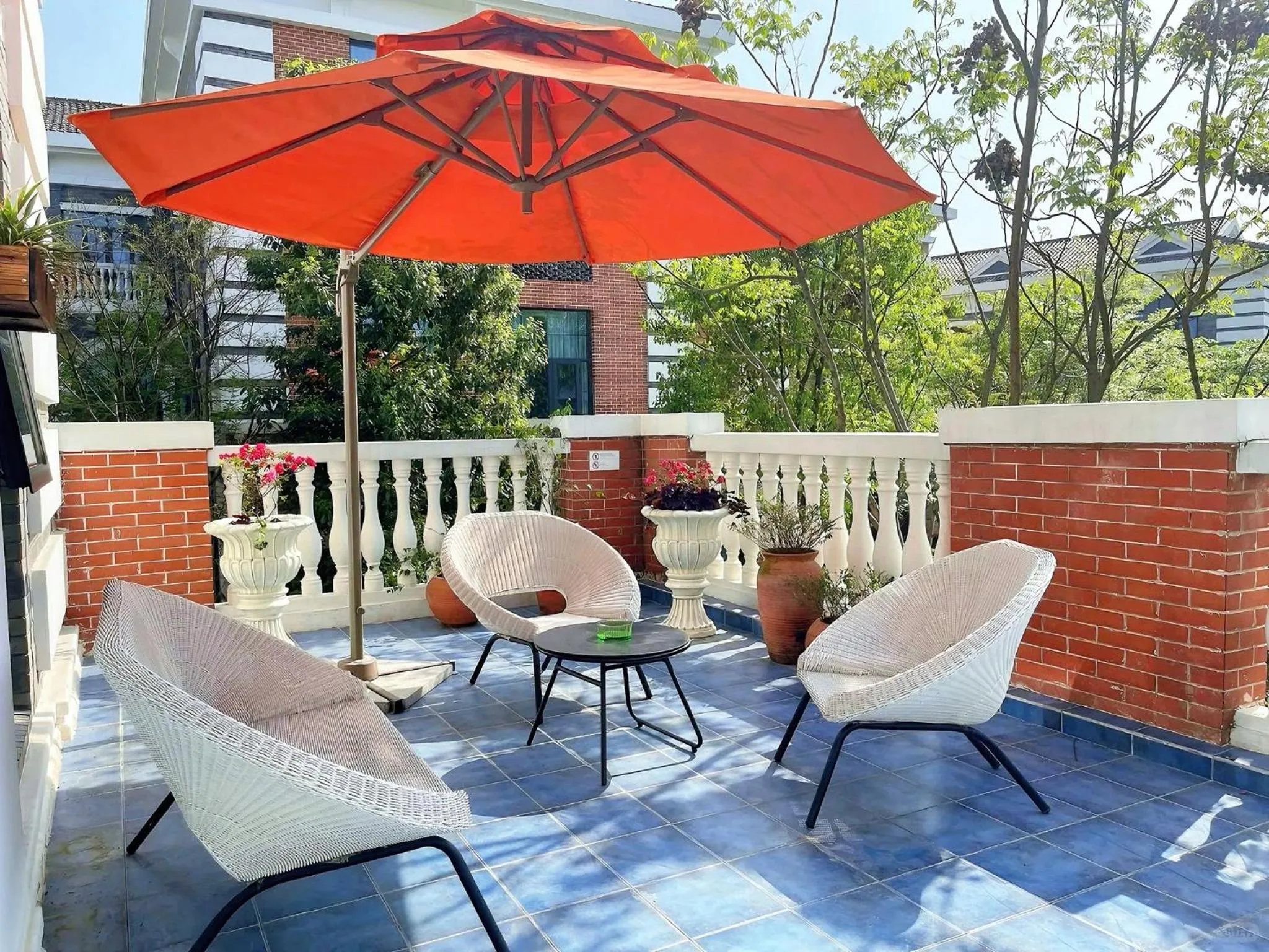 Photo of the whole room in Hotel Indigo Heilong Lake by IHG