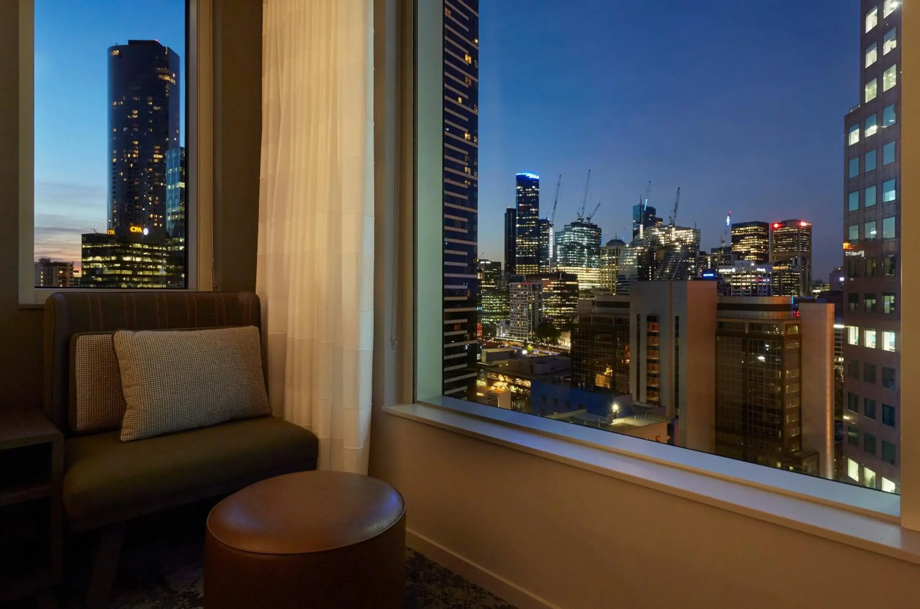 Standard Queen Room with Two Queen Beds - Free Breakfast in Holiday Inn Express Melbourne Southbank by IHG Standard Queen Room with Two Queen Beds - Free Breakfast in Holiday Inn Express Melbourne Southbank by IHG