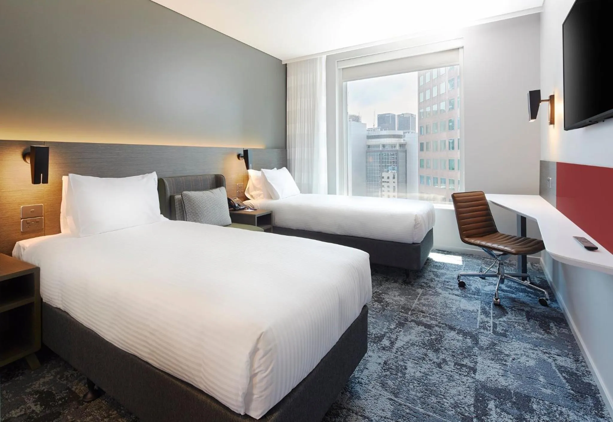 Photo of the whole room, Bed in Holiday Inn Express Melbourne Southbank by IHG
