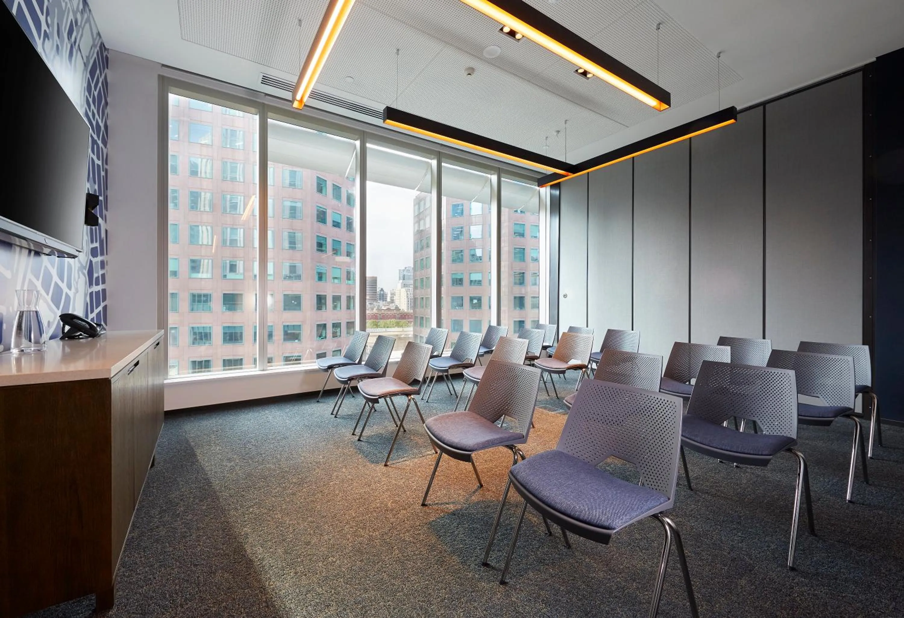 Meeting/conference room in Holiday Inn Express Melbourne Southbank by IHG