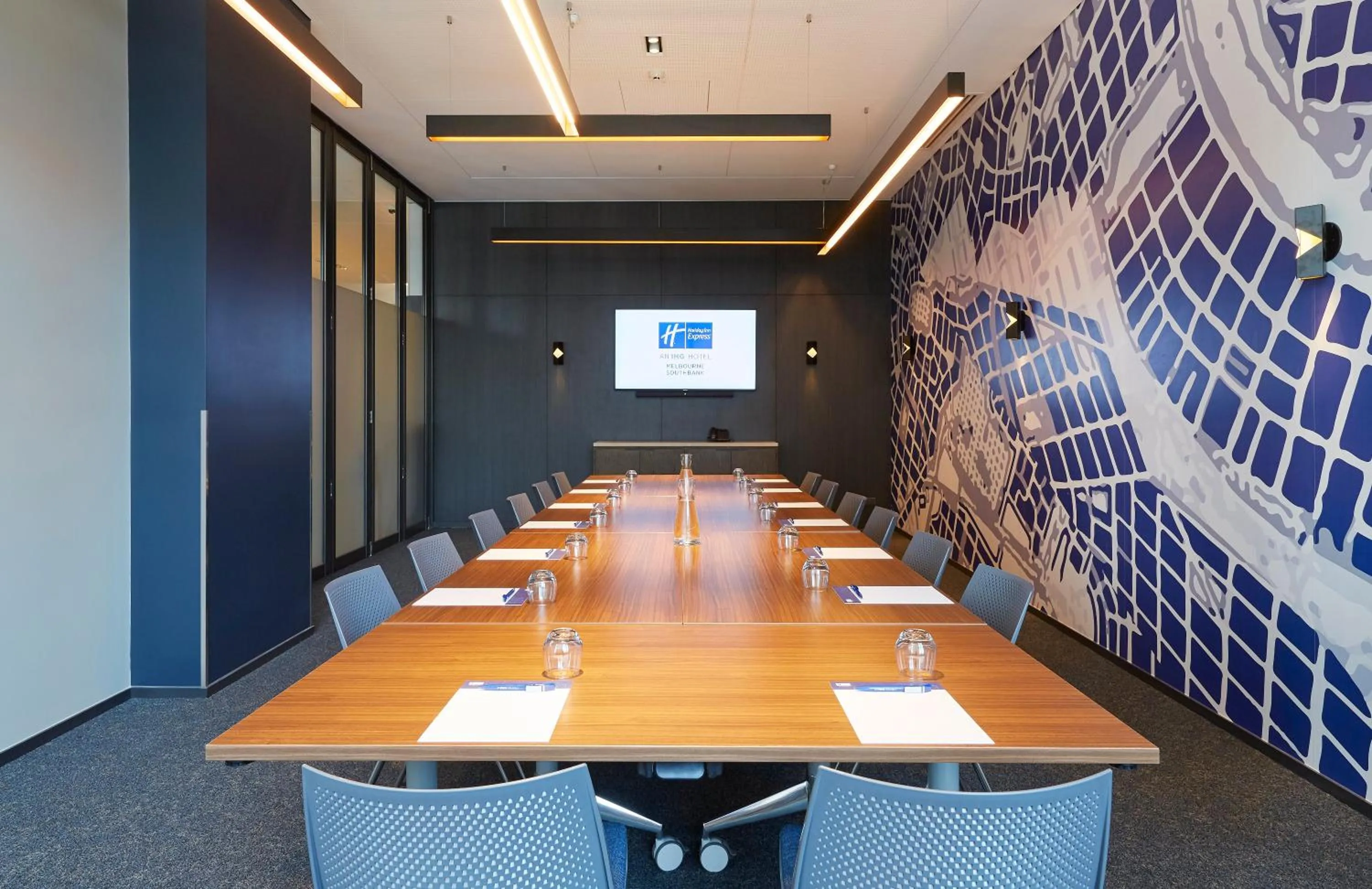 Meeting/conference room in Holiday Inn Express Melbourne Southbank by IHG