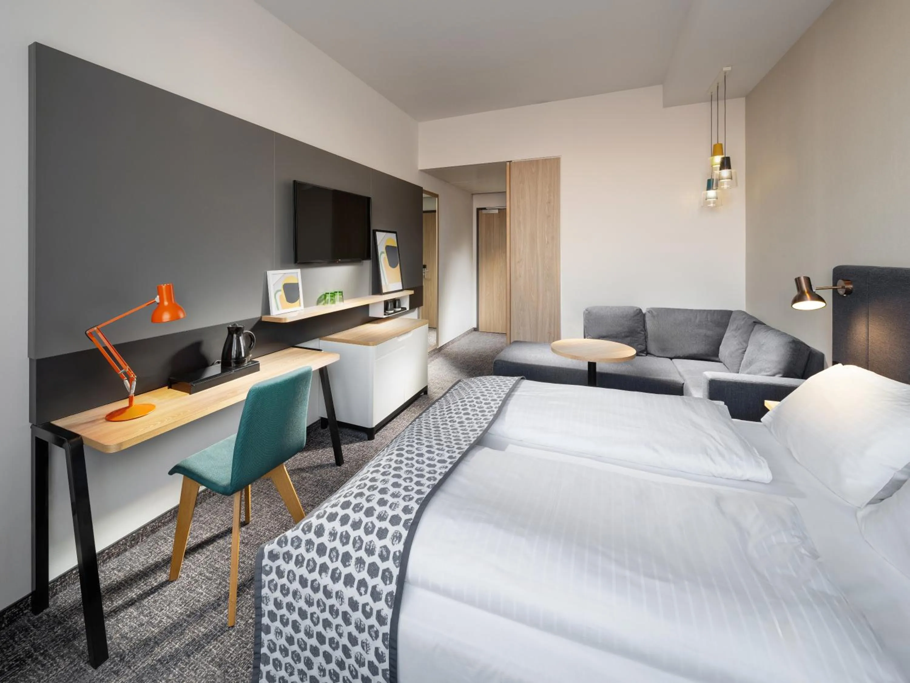 Bedroom, Bed in Clarion Hotel Vienna South