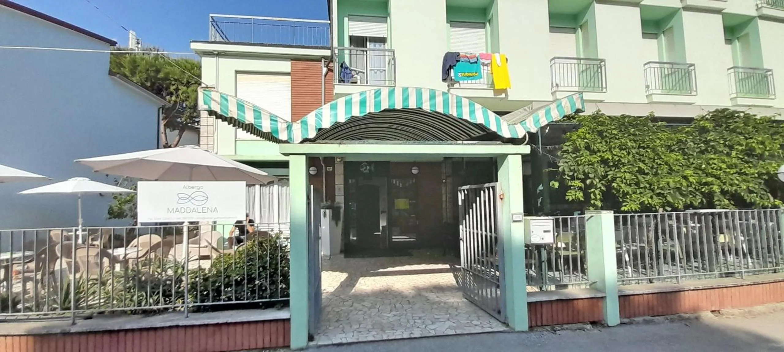 Facade/entrance in Hotel Maddalena
