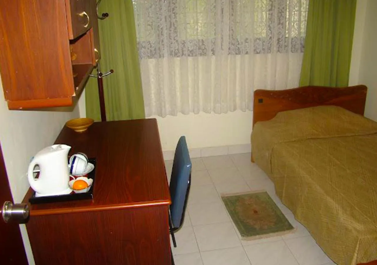 Bedroom, Bed in Villa Shade