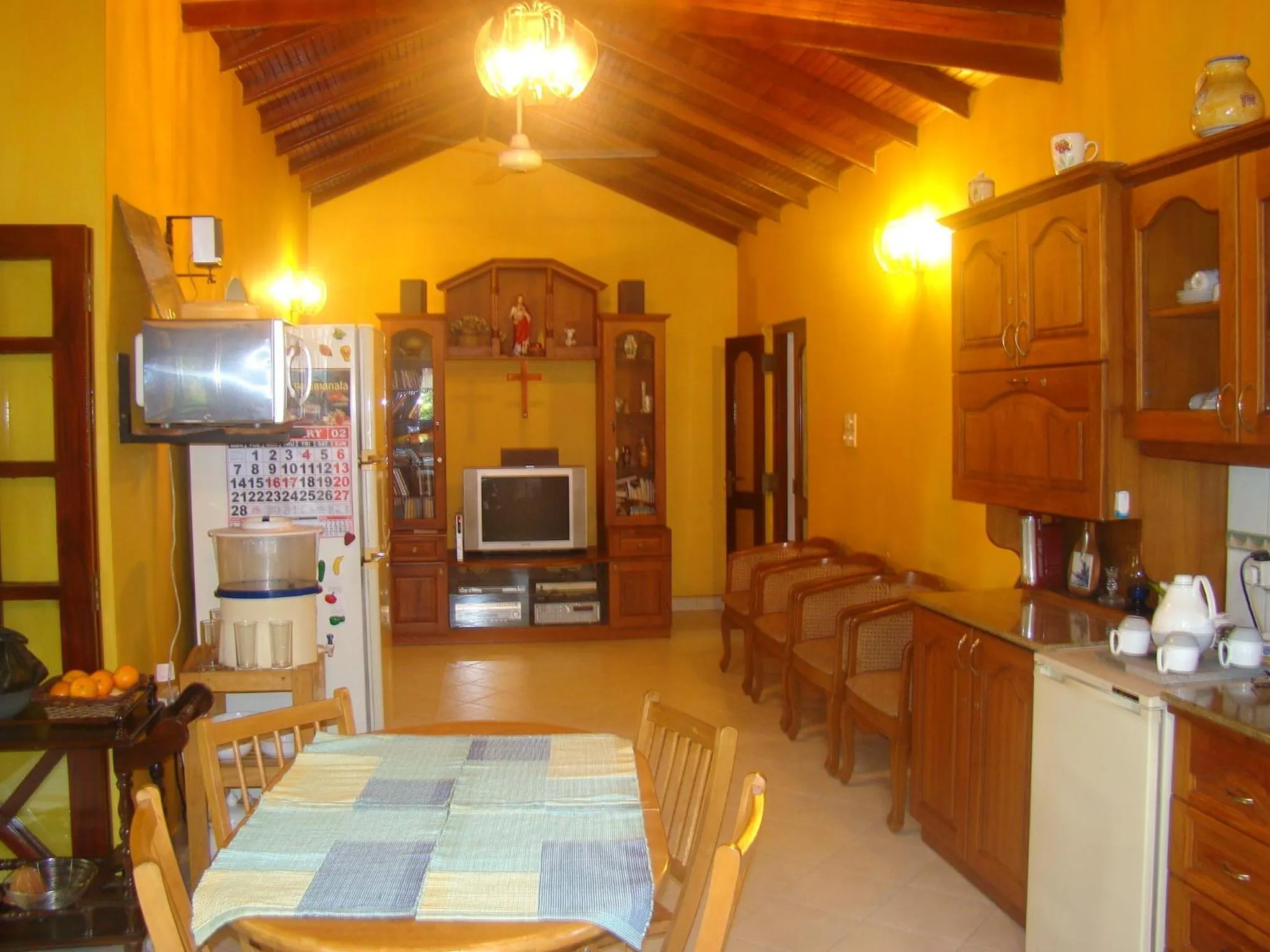 TV and multimedia in Villa Shade