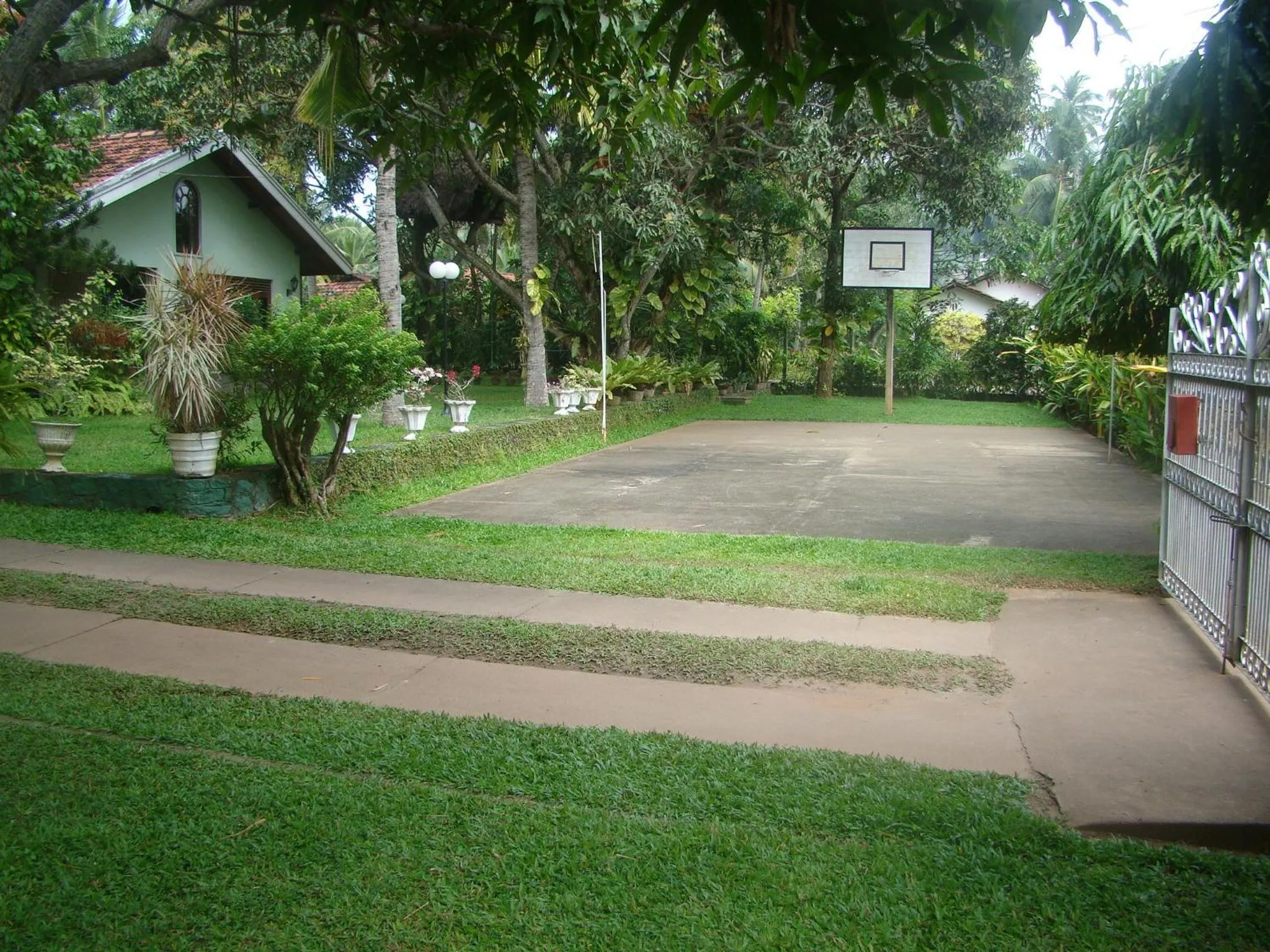 Children play ground in Villa Shade