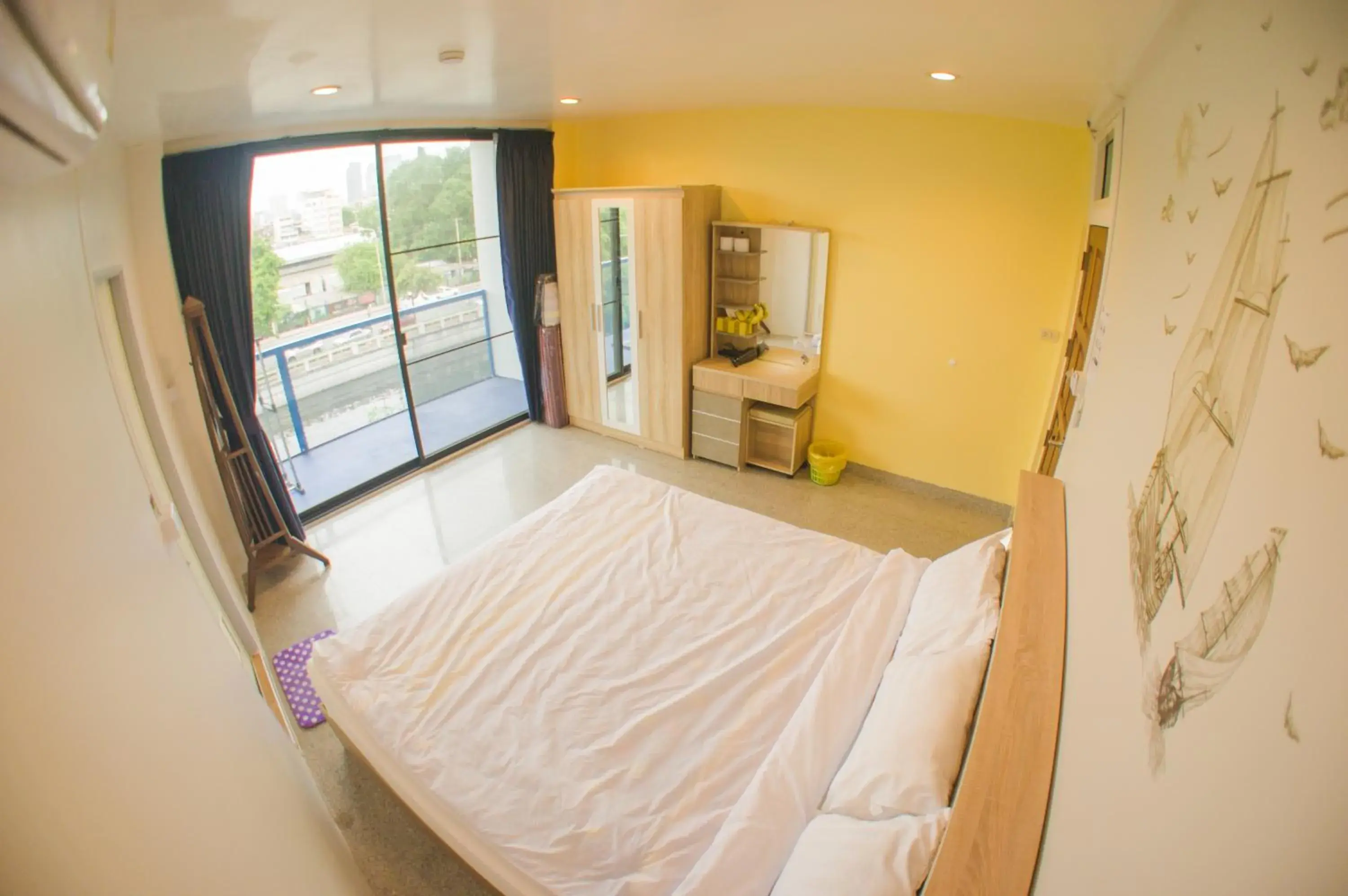 Deluxe Double Room with Balcony in Baan1668 Hometel near Chinatown One Bangkok Deluxe Double Room with Balcony in Baan1668 Hometel near Chinatown One Bangkok