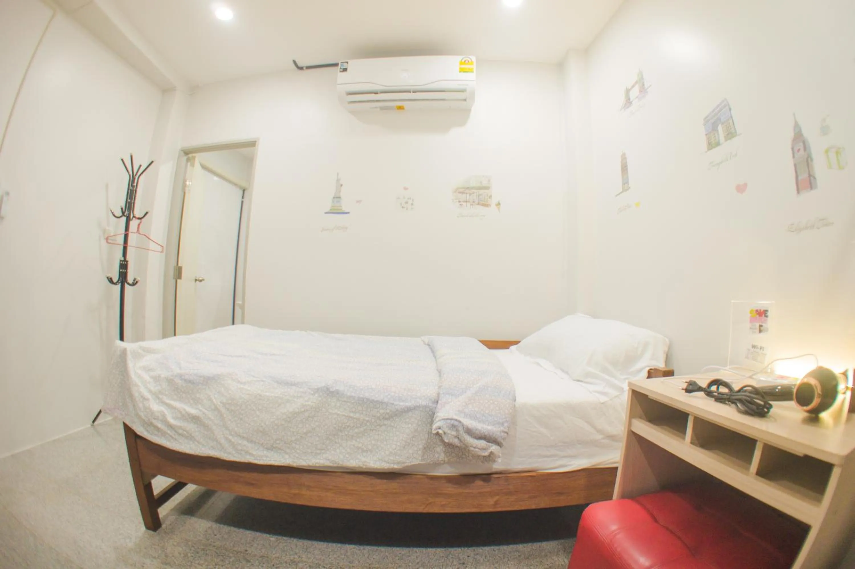 Bed in Baan1668 Hometel near Chinatown One Bangkok