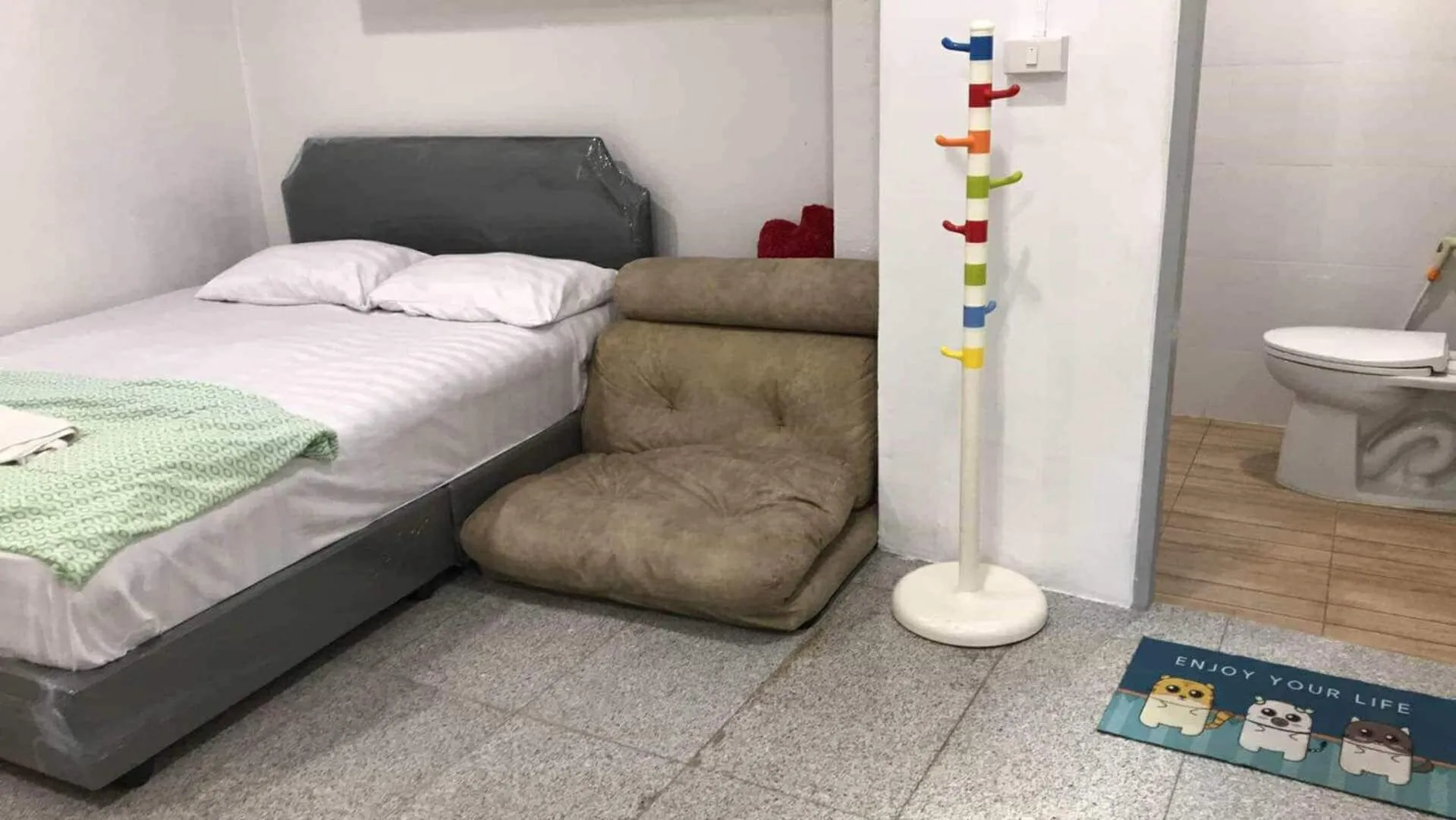 Bed in Baan1668 Hometel near Chinatown One Bangkok