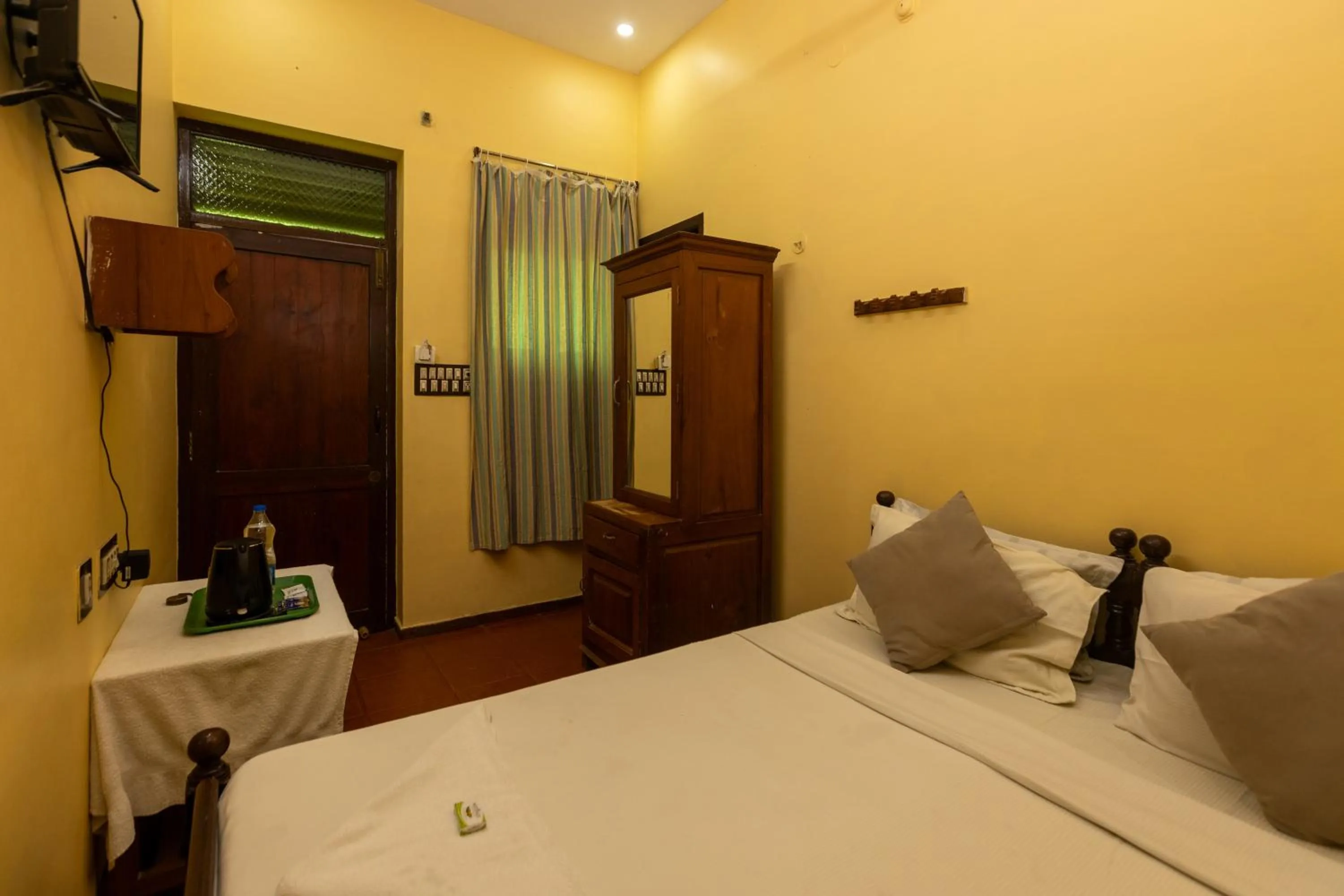 Bed in Coramandal Heritage